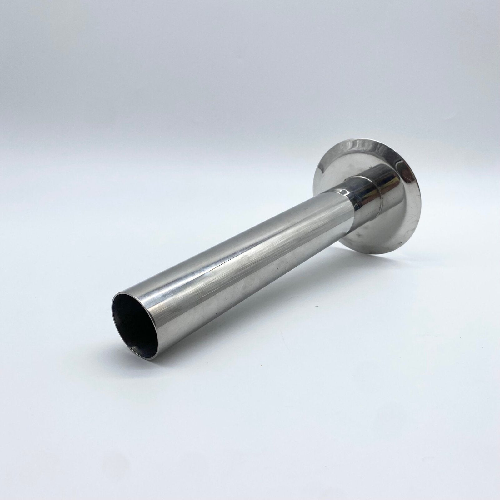 VASE CYLINDRIQUE EN MÉTAL CHROMÉ –