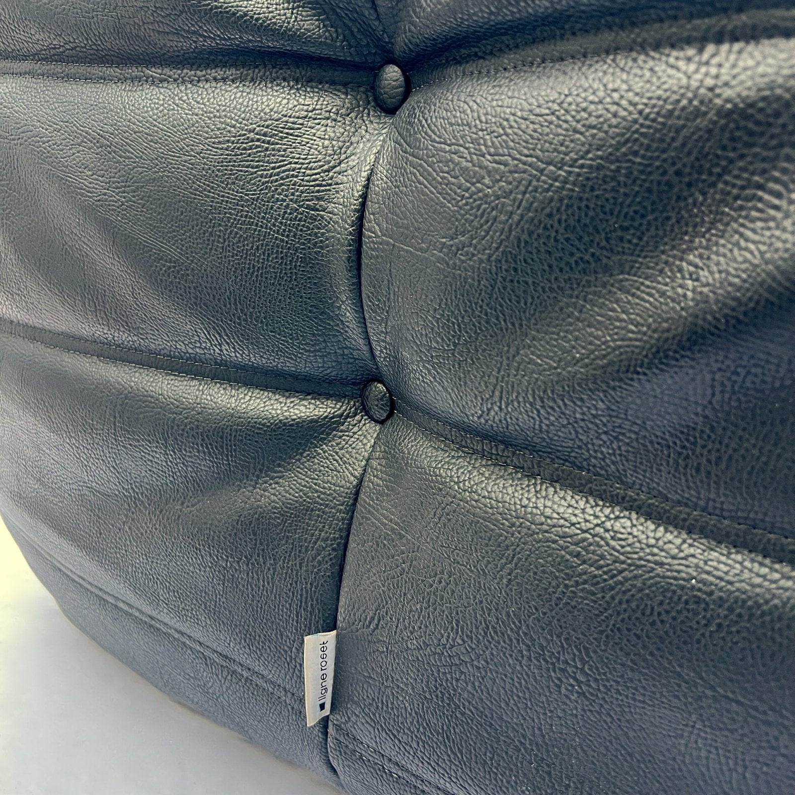 TOGO CHAIR IN BLACK LEATHER, LIGNE ROSET, 1980s