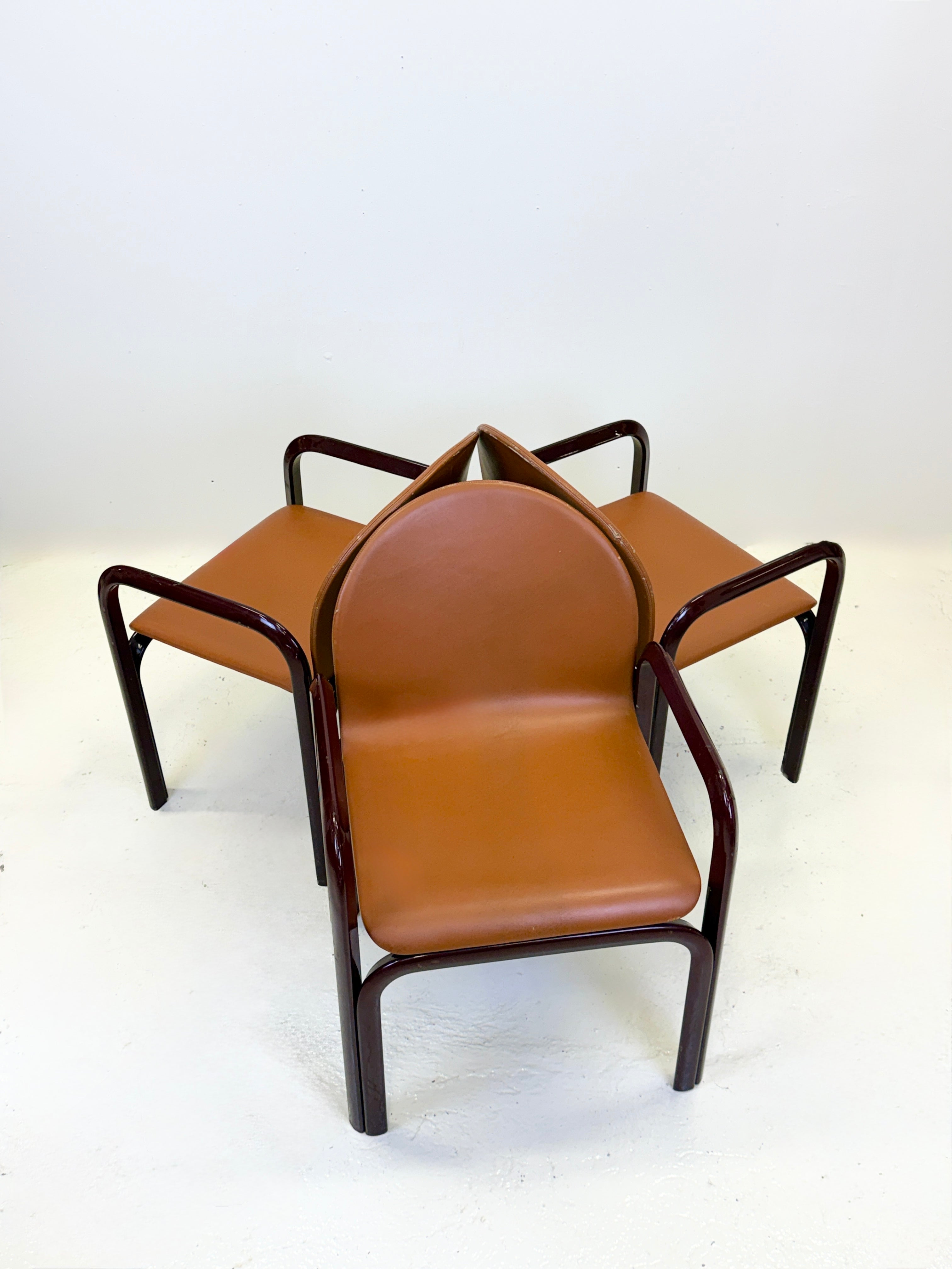 FAUTEUIL « ORSAY » — GAE AULENTI POUR KNOLL INTERNATIONAL, 1975