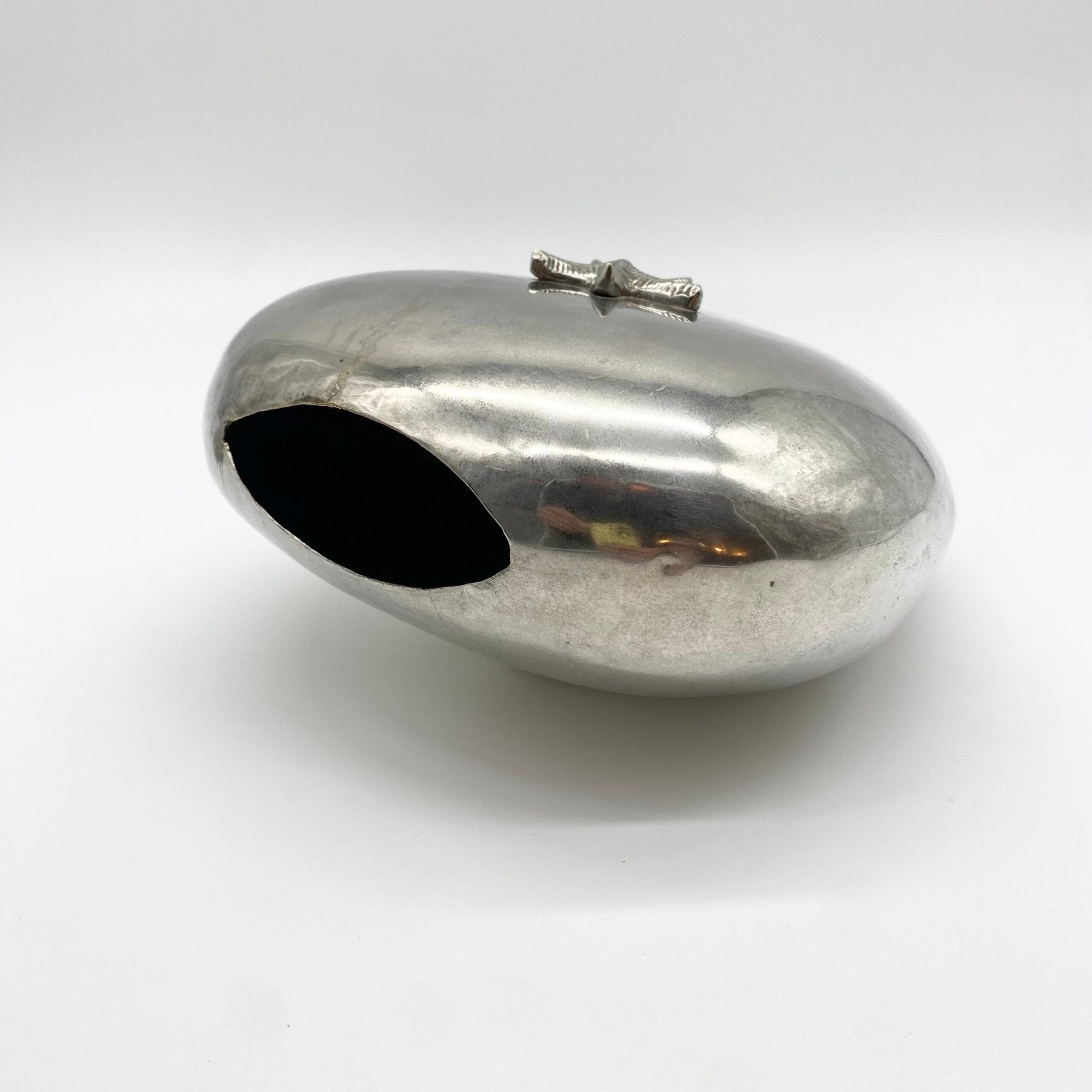 VASE "STAR SHELL" FONTE D’ALUMINIUM – 1980s