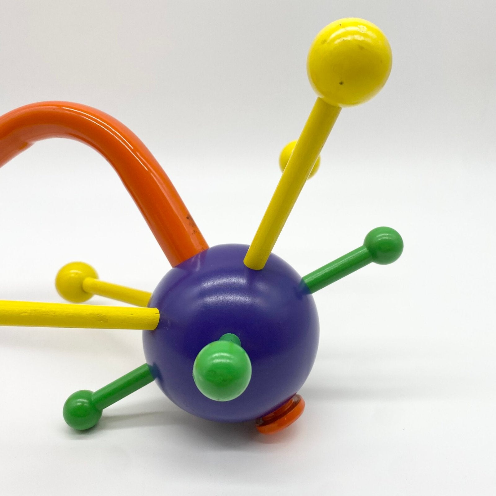 PORTE-MANTEAU ROTATIF « SPOUTNIK » D’OSVALDO BORSANI — 1980s