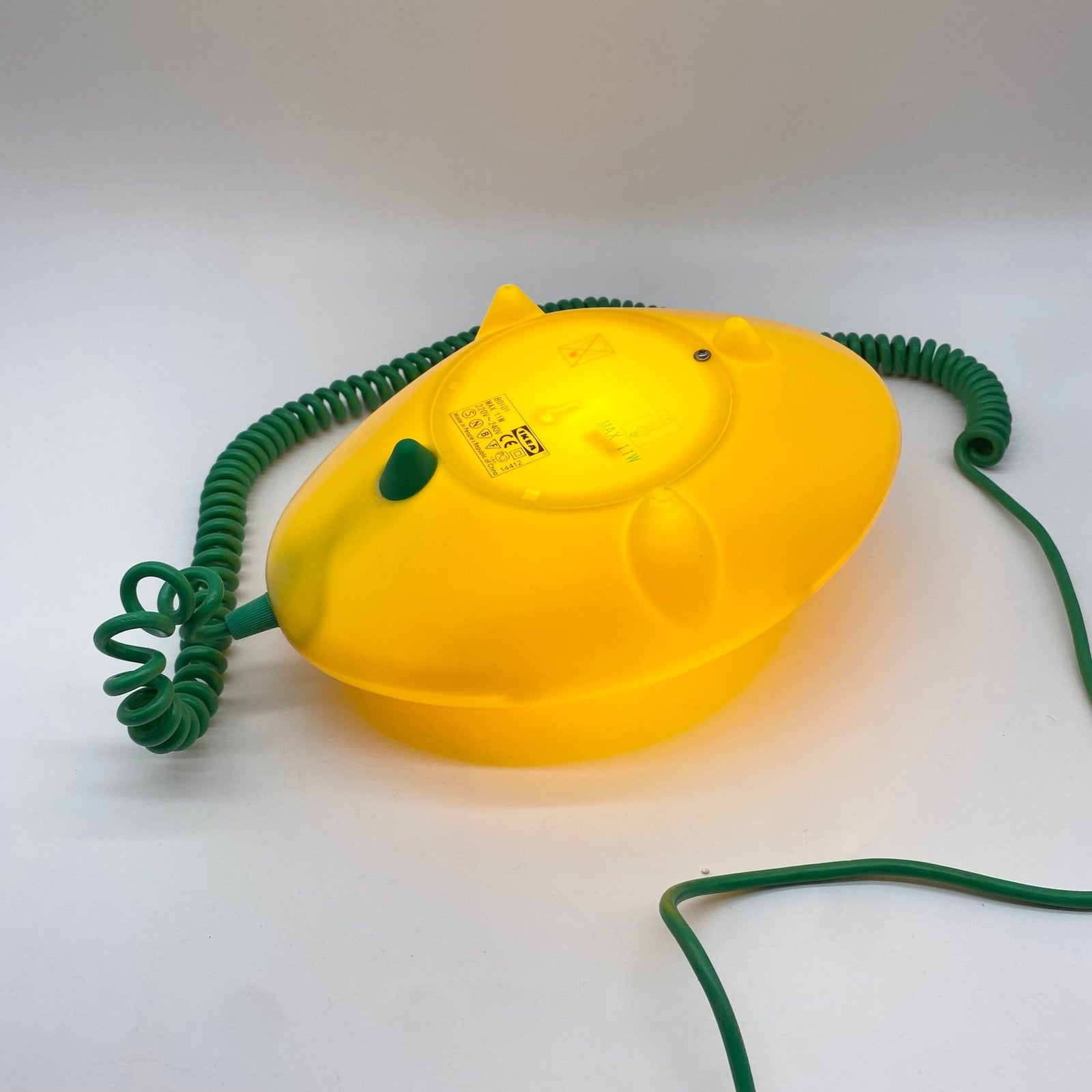 LAMPE CITRON "LÖV" PAR KNUT & MARIANNE HAGBERG — 1990s