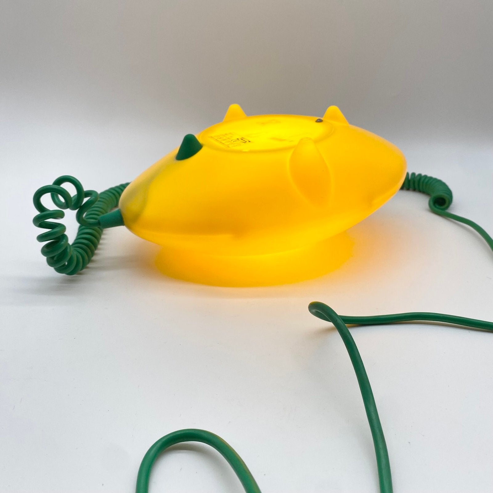 LAMPE CITRON "LÖV" PAR KNUT & MARIANNE HAGBERG — 1990s