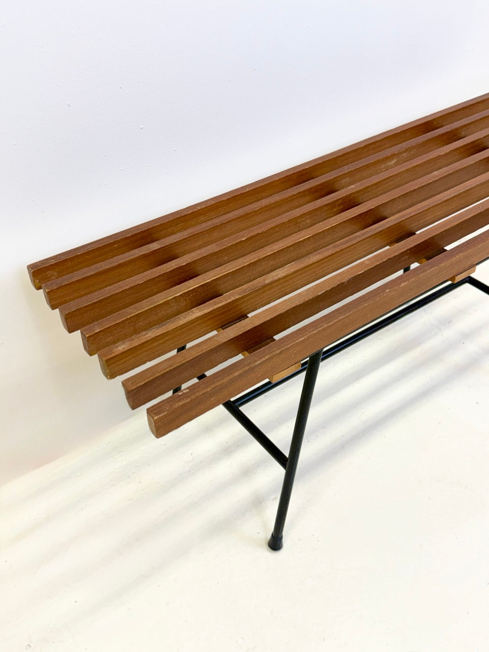 BANC ITALIEN – DESIGN MINIMALISTE, 1960s
