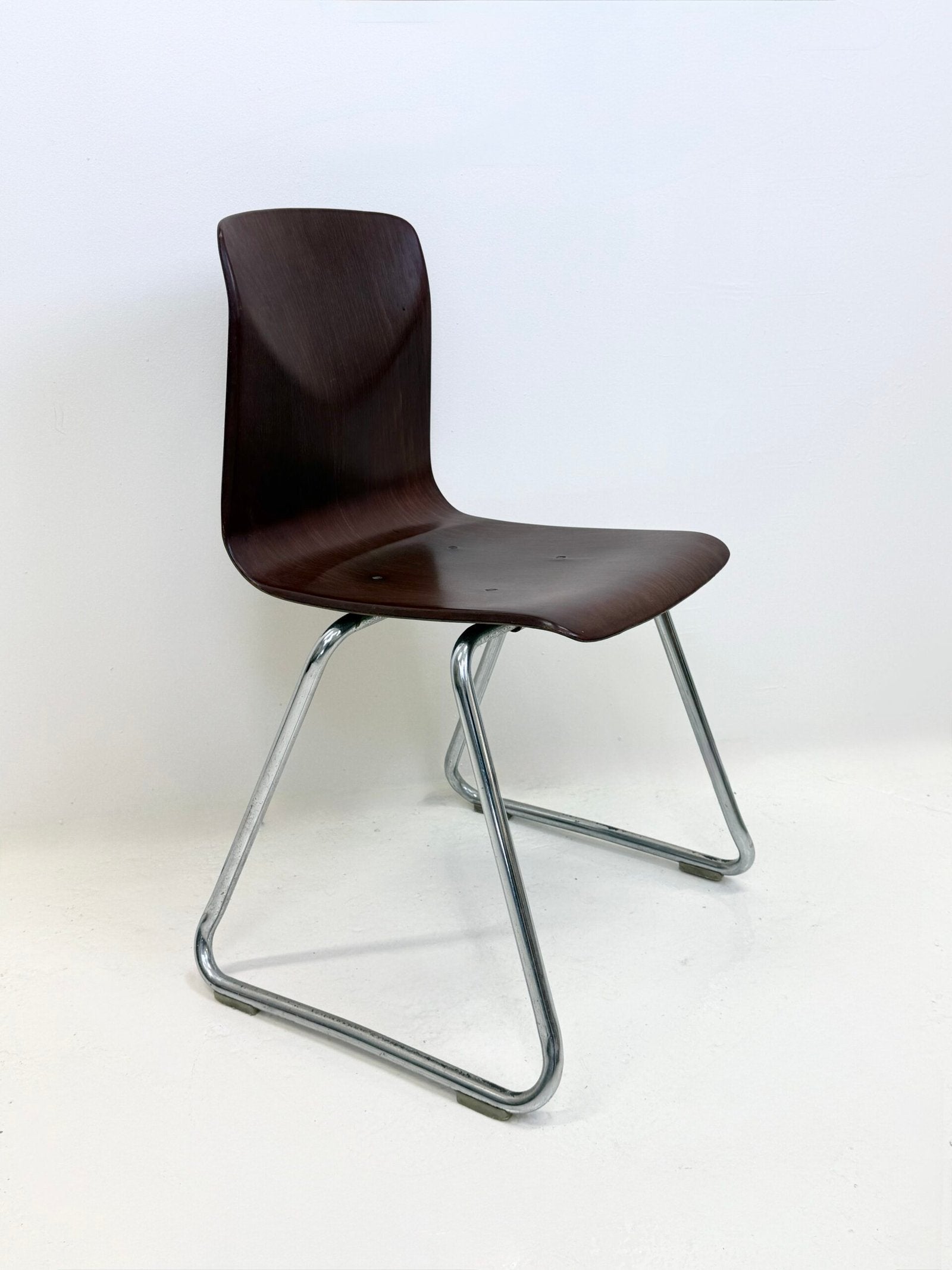 SUITE DE 6 CHAISES S22 — THUR-OP SEAT, 1970s