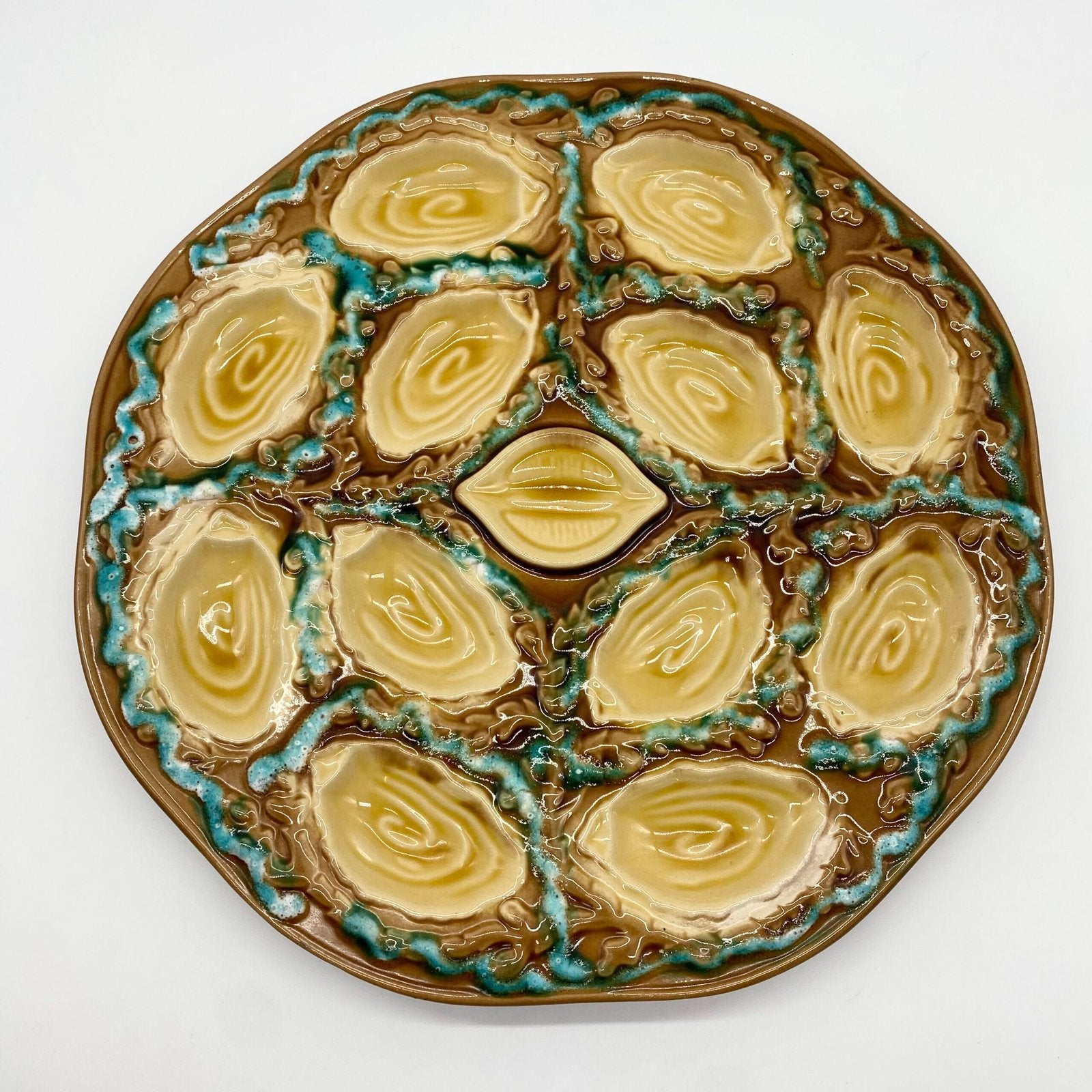 GRAND PLAT "BLUE & YELLOW" EN BARBOTINE - 1950s