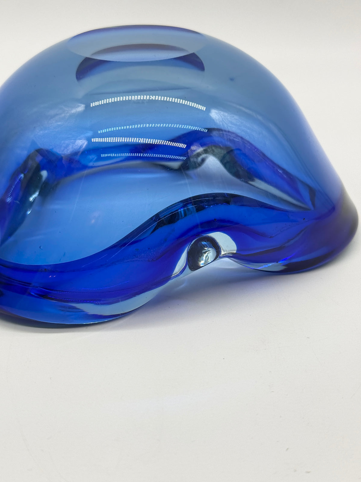 Grand cendrier "Azur" en verre Murano, Italie 1960s