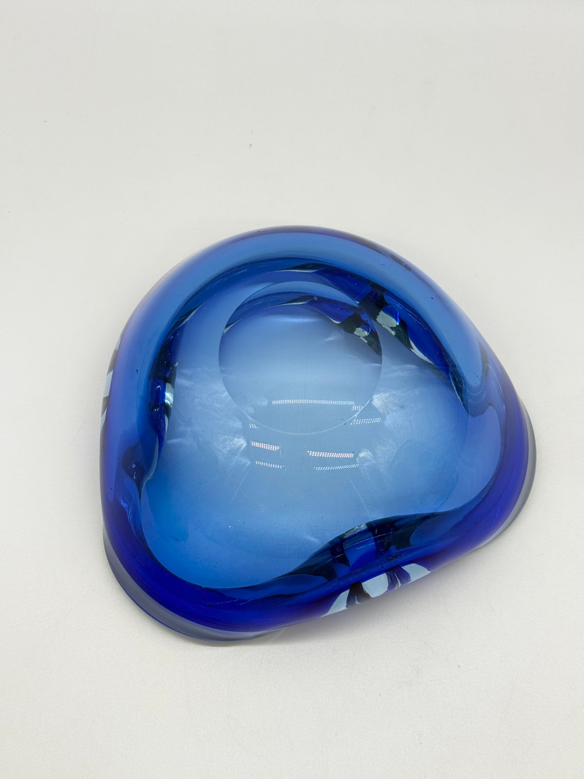 Grand cendrier "Azur" en verre Murano, Italie 1960s