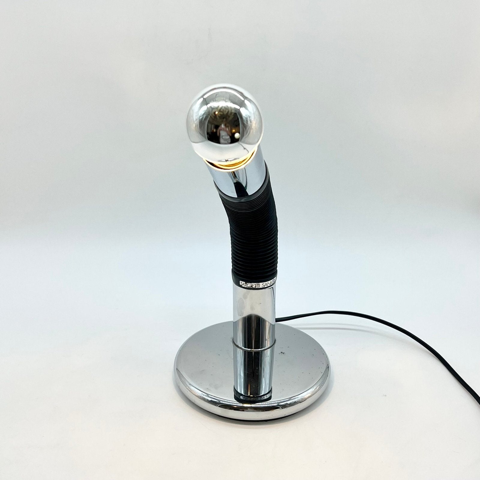 LAMPE "ELBOW" PAR E.BELLINI POUR TARGETTI SANKEY, 1970s. ITALY