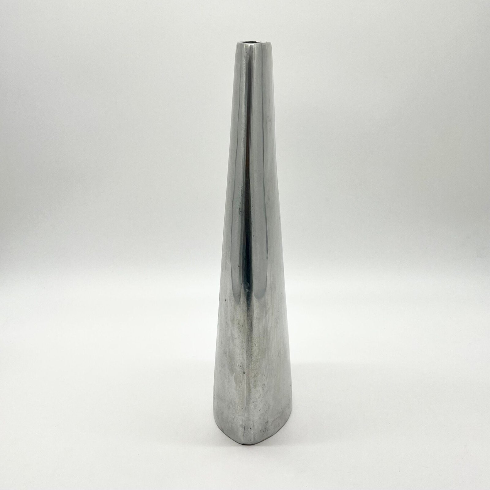 VASE SCULPTURAL "FONTE D’ALUMINIUM", ITALY, 1970s