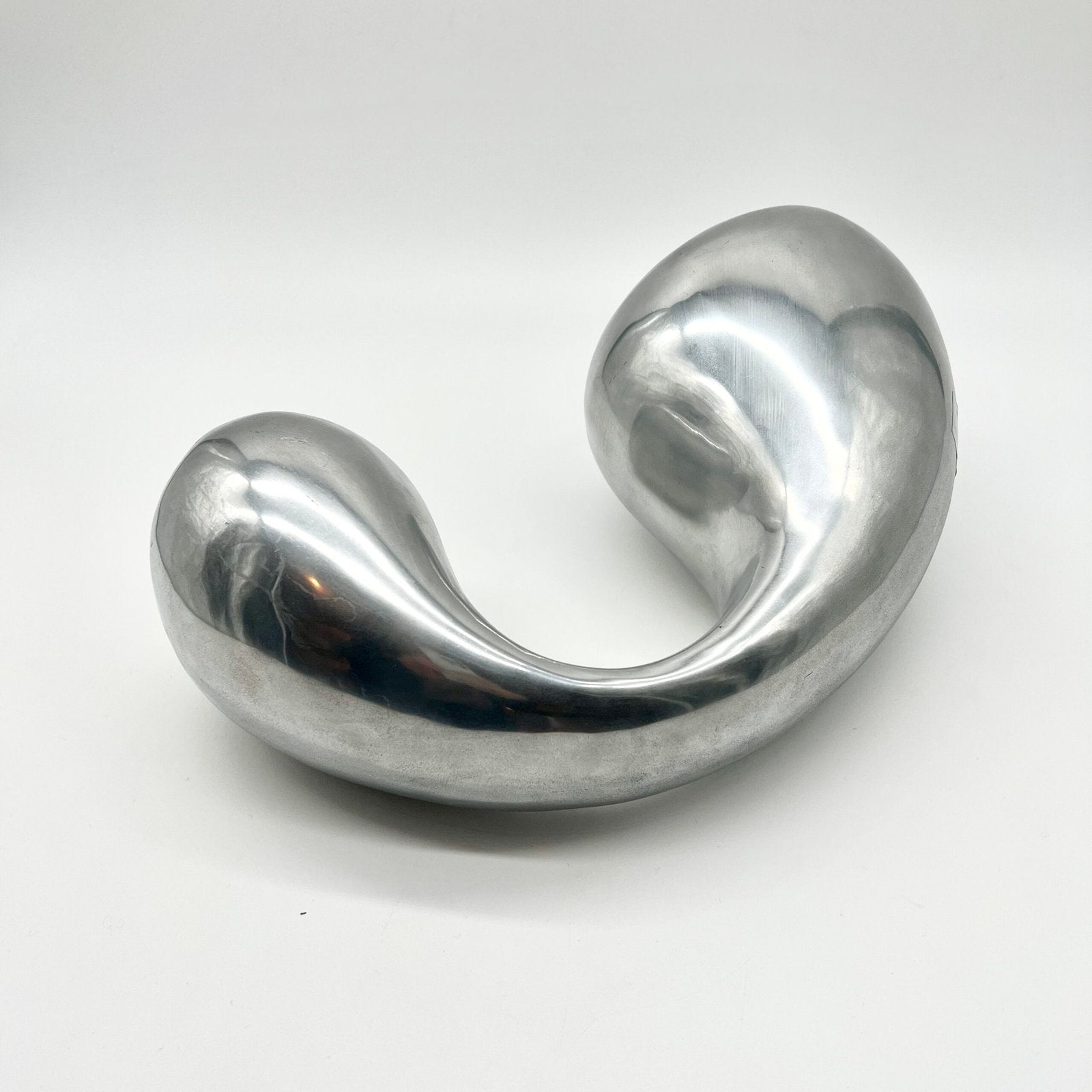 SCULPTURE ALUMINIUM POLI, "EVA & PETER MORITZ", 1980s