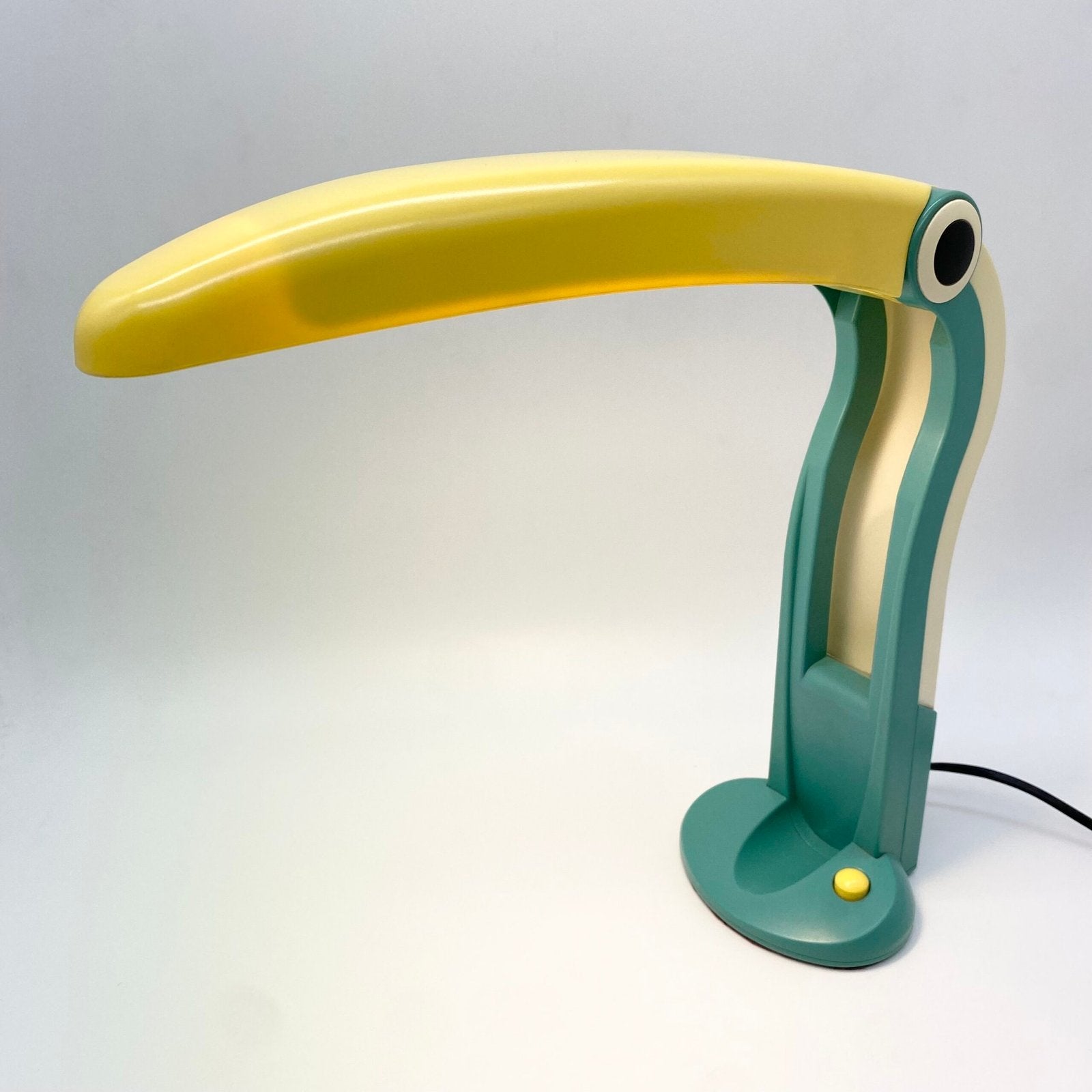 LAMPE TOUCAN "ORIGINAL" – H.T. HUANG, JIUN YO CO. LTD., 1980s