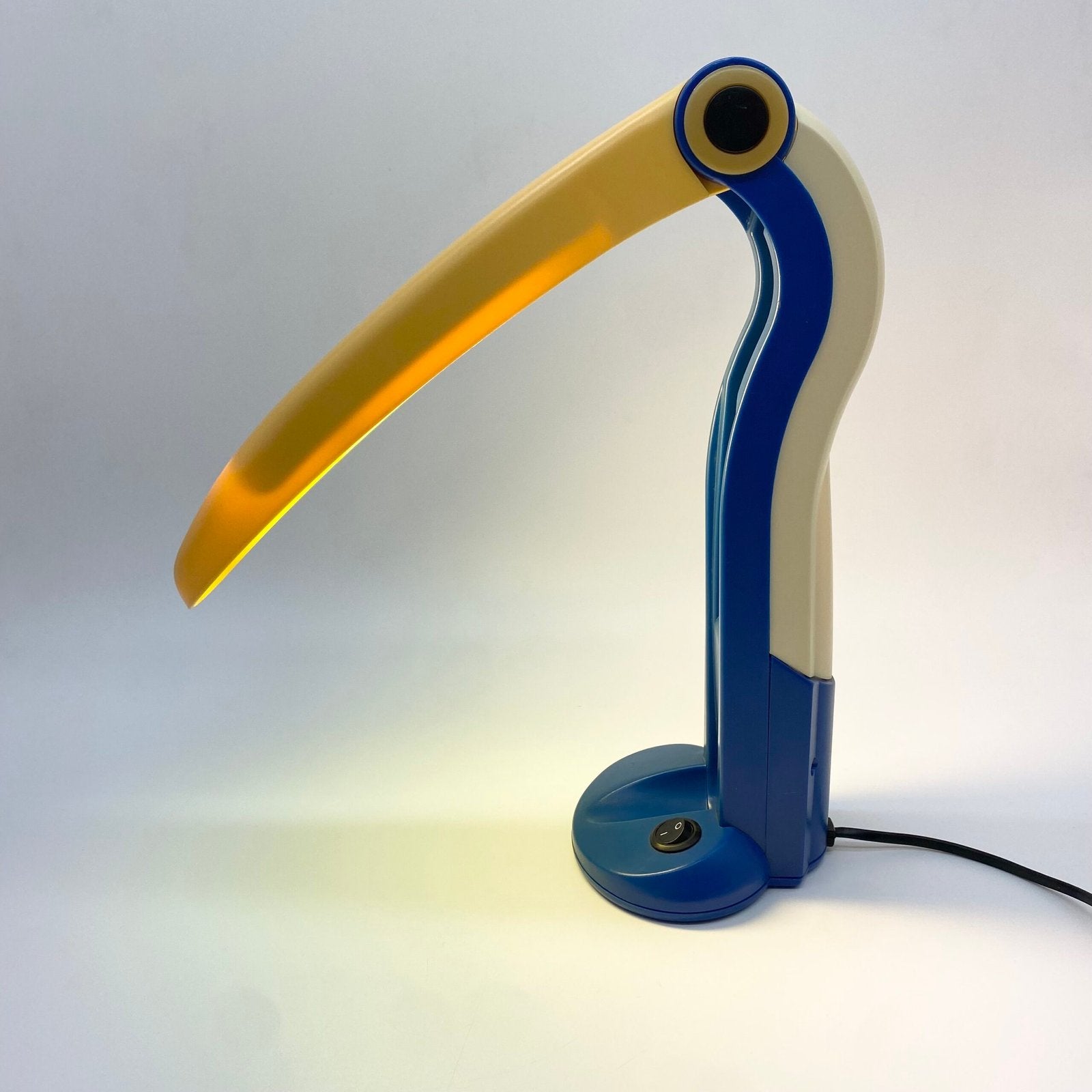 LAMPE TOUCAN – "H.T. HUANG", 1980s