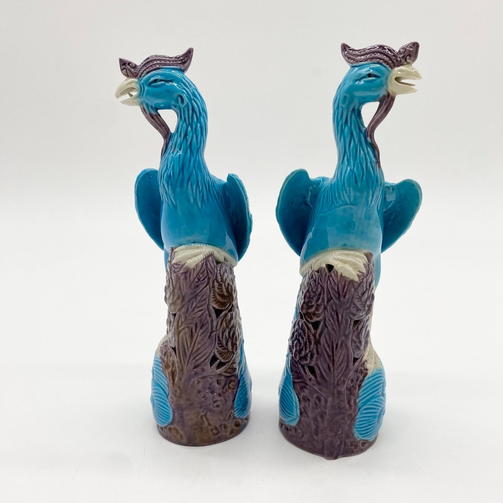 PAIRE DE "PHÉNIX" CHINOIS EN PORCELAINE FINE, XXe