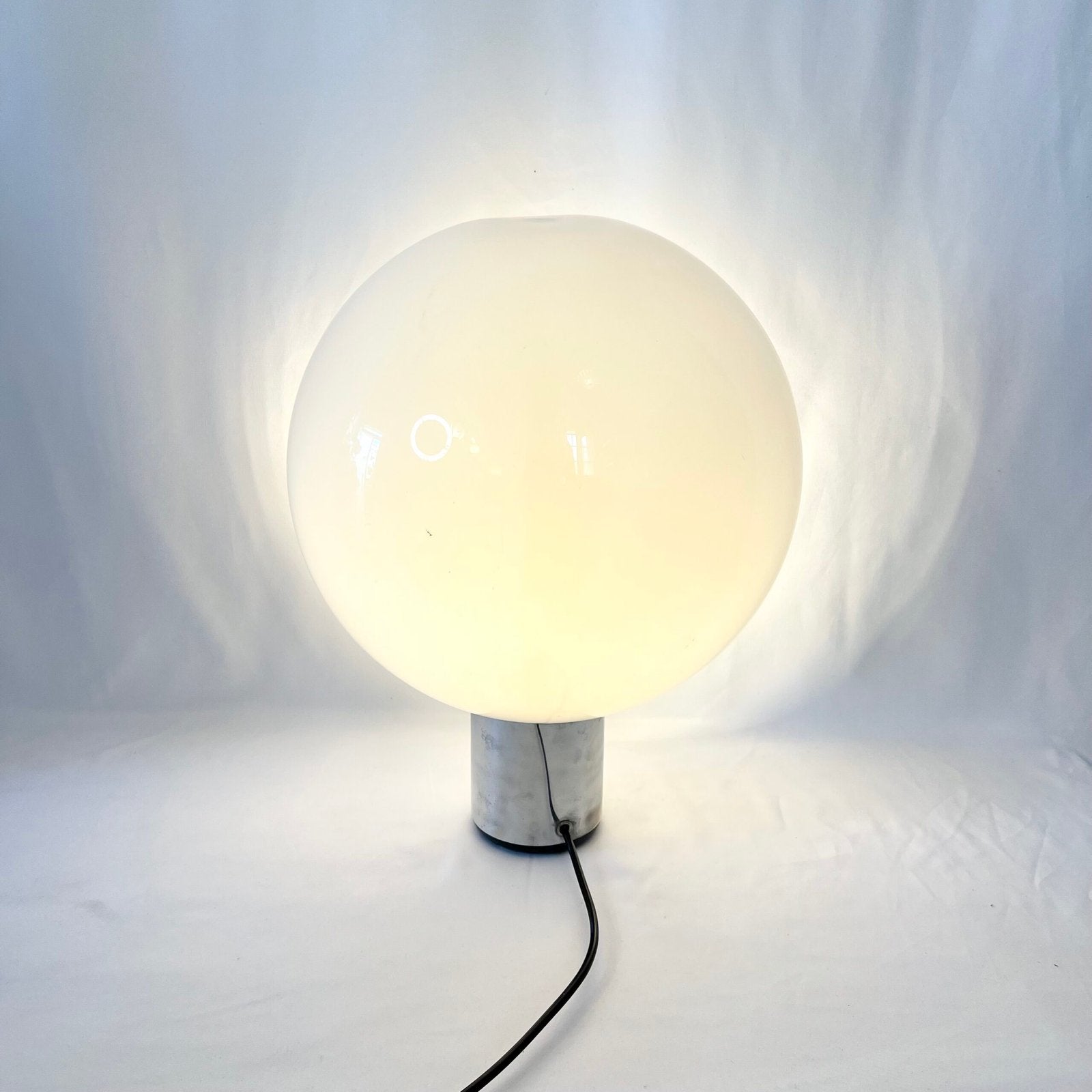 GRANDE LAMPE "MOON" PAR ANDRÉ RICARD POUR METALARTE, 1960s. SPAIN