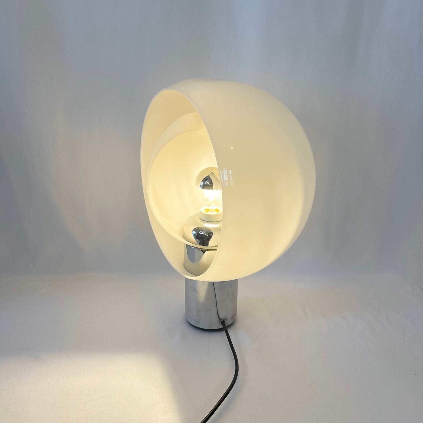 GRANDE LAMPE "MOON" PAR ANDRÉ RICARD POUR METALARTE, 1960s. SPAIN