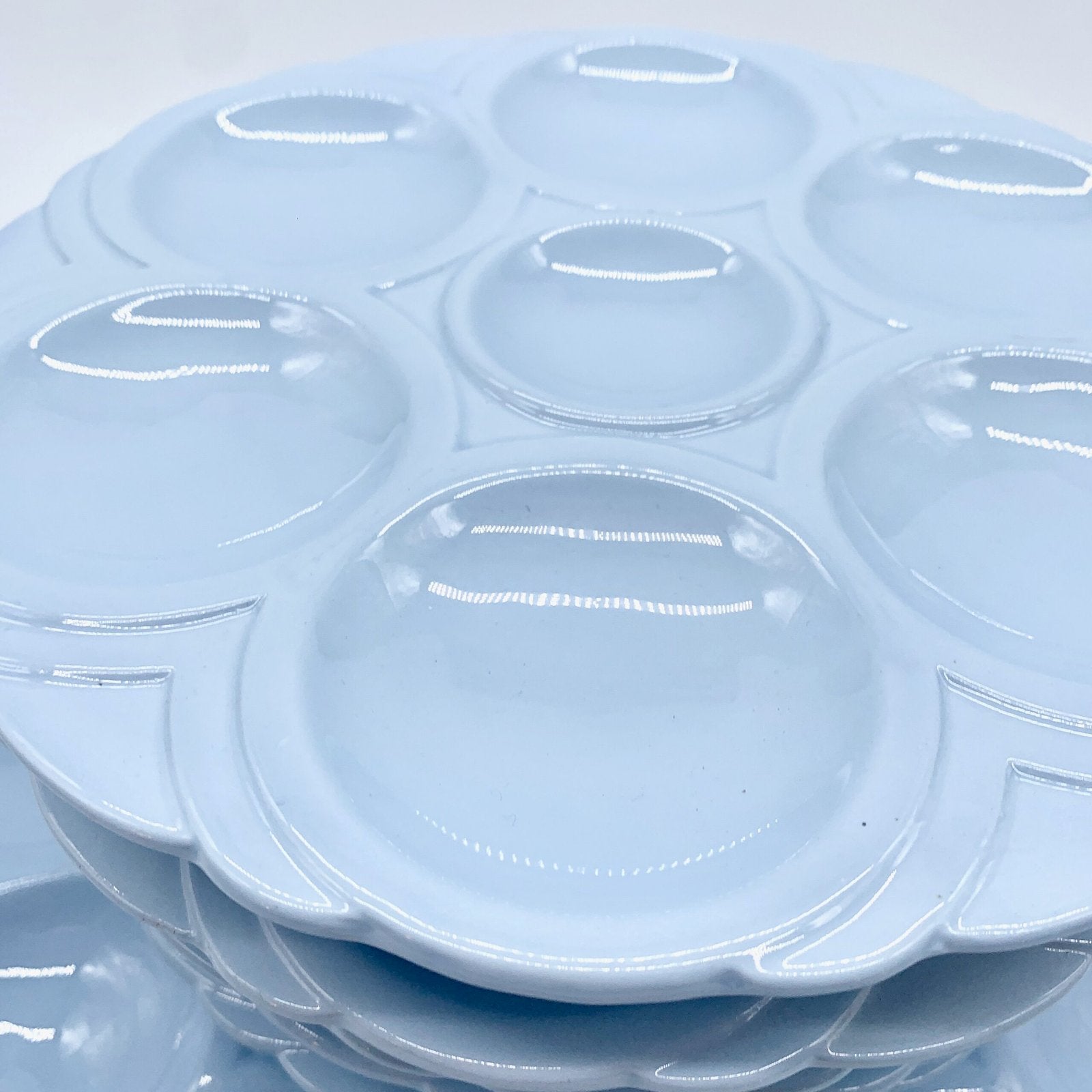 SET ASSIETTES ET PLAT EN CÉRAMIQUE "SARREGUEMINES" 1930s