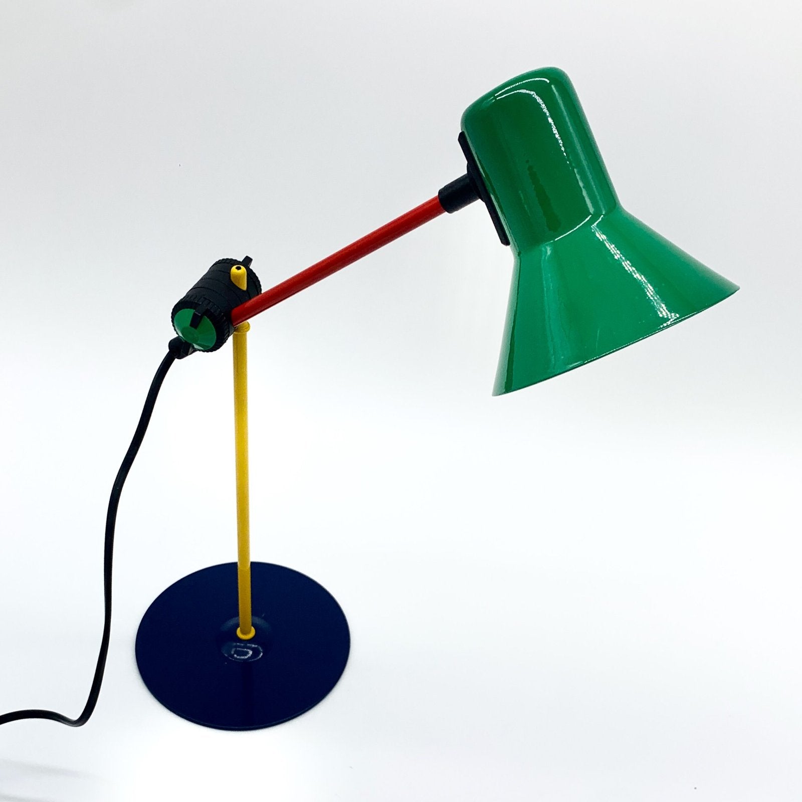 LAMPE DE BUREAU "VENETA LUMI", 1990s. ITALY