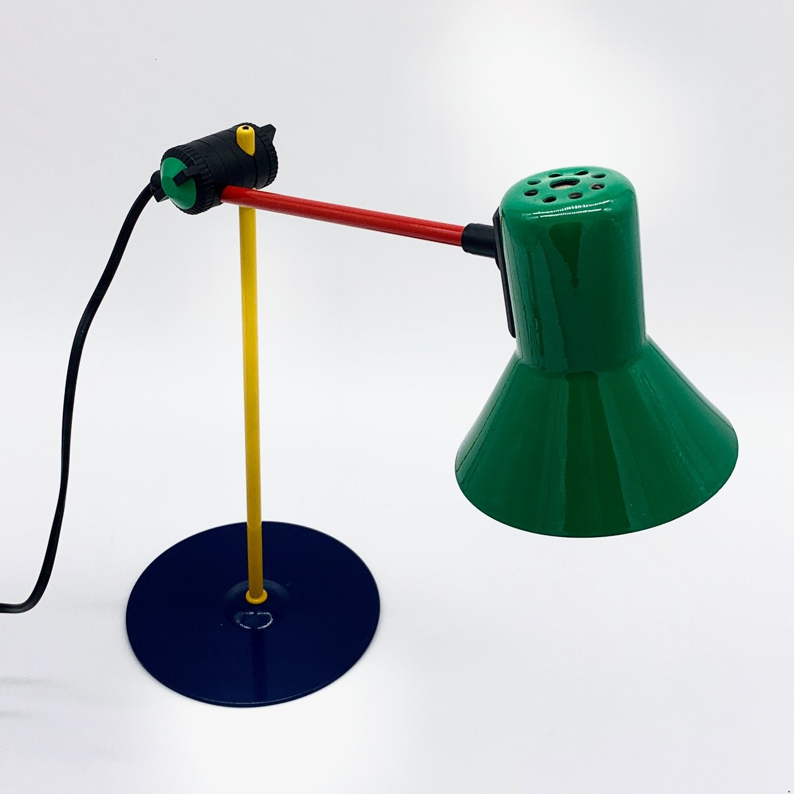 LAMPE DE BUREAU "VENETA LUMI", 1990s. ITALY