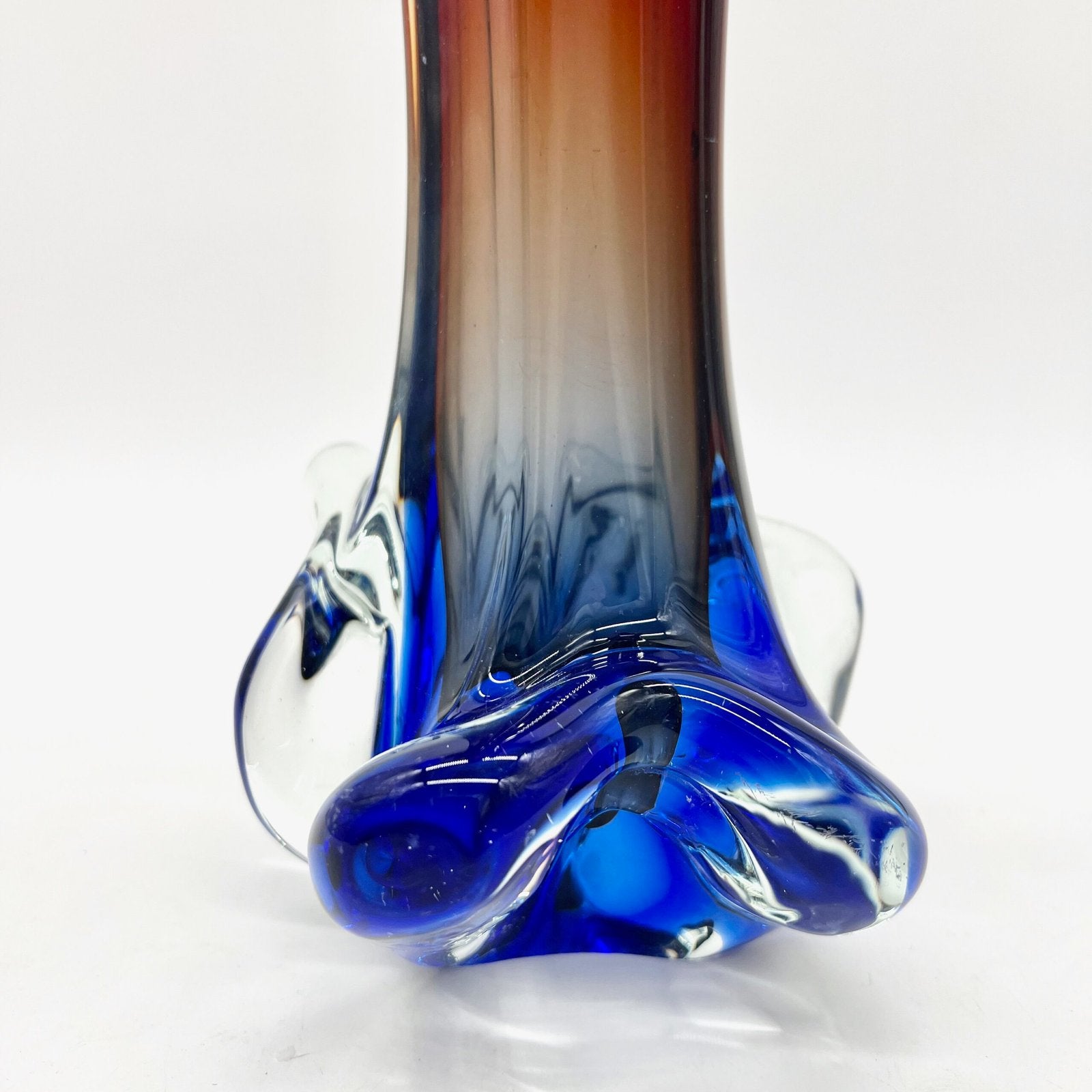 GRAND VASE MURAN0 ROUGE/BLEU, 1960
