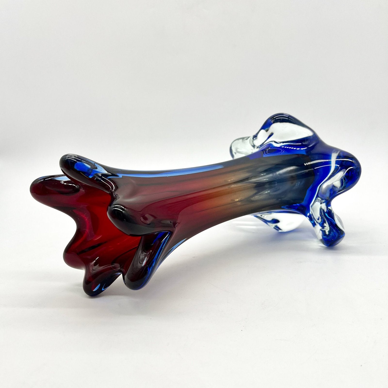 GRAND VASE MURAN0 ROUGE/BLEU, 1960