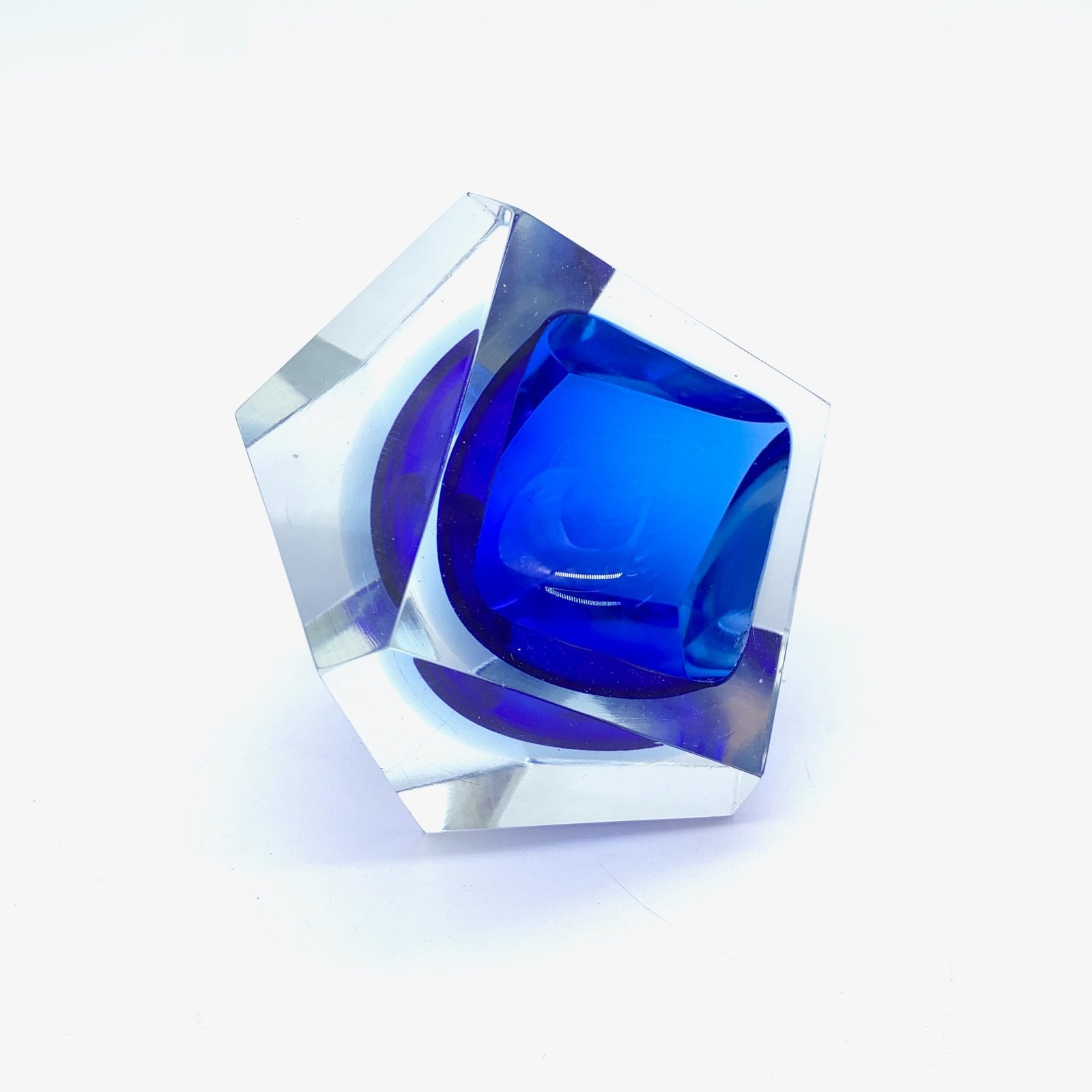CENDRIER DIAMANT EN VERRE SOMMERSO PAR FLAVIO POLI – MURANO, 1950