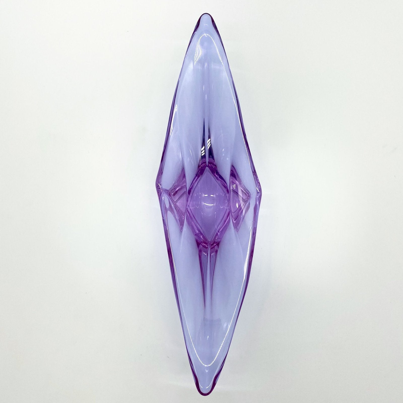 COUPE MAUVE CRISTAL DE BOHEME, 1950/60