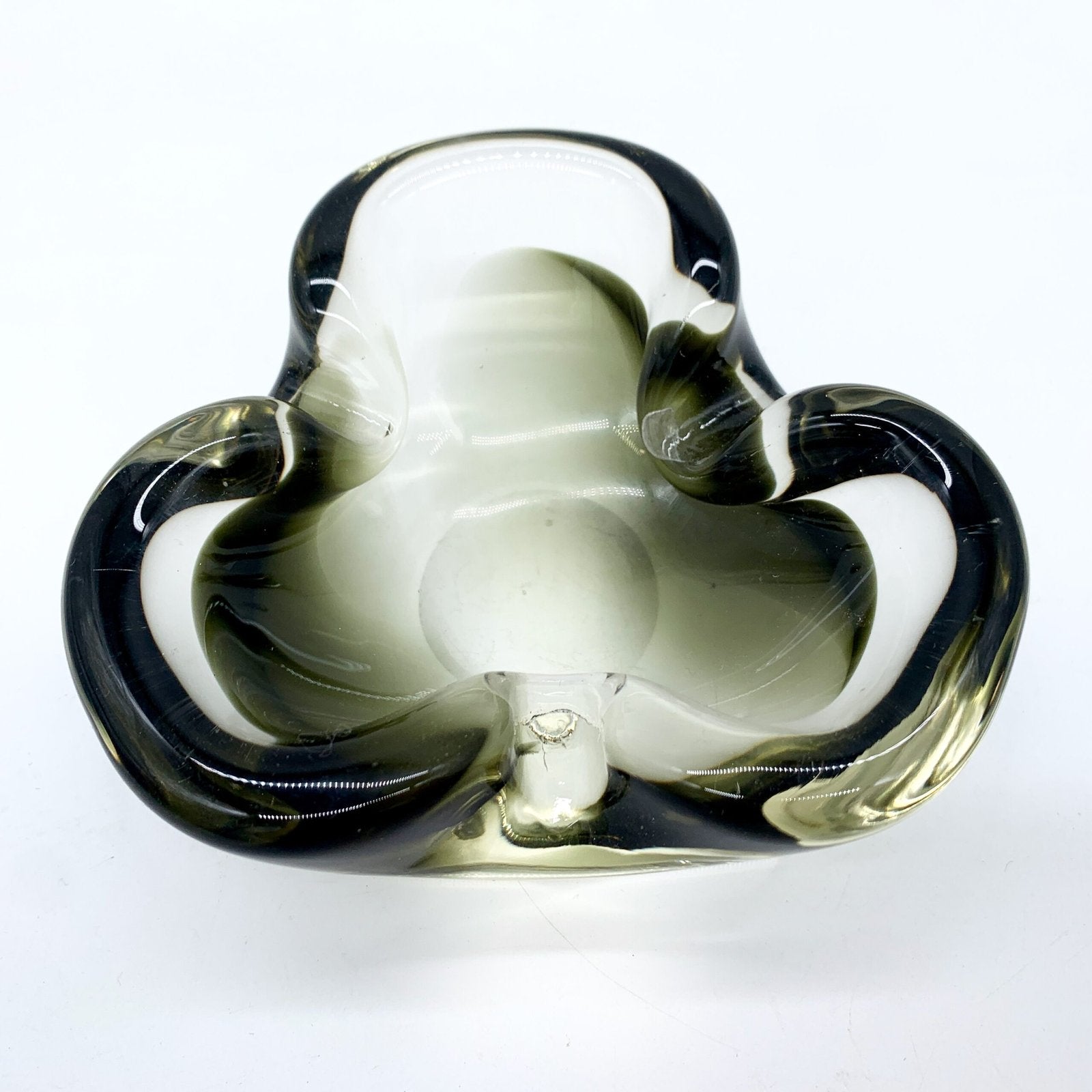 CENDRIER MURANO, NOIR ET GRIS FUMÉ, 1970