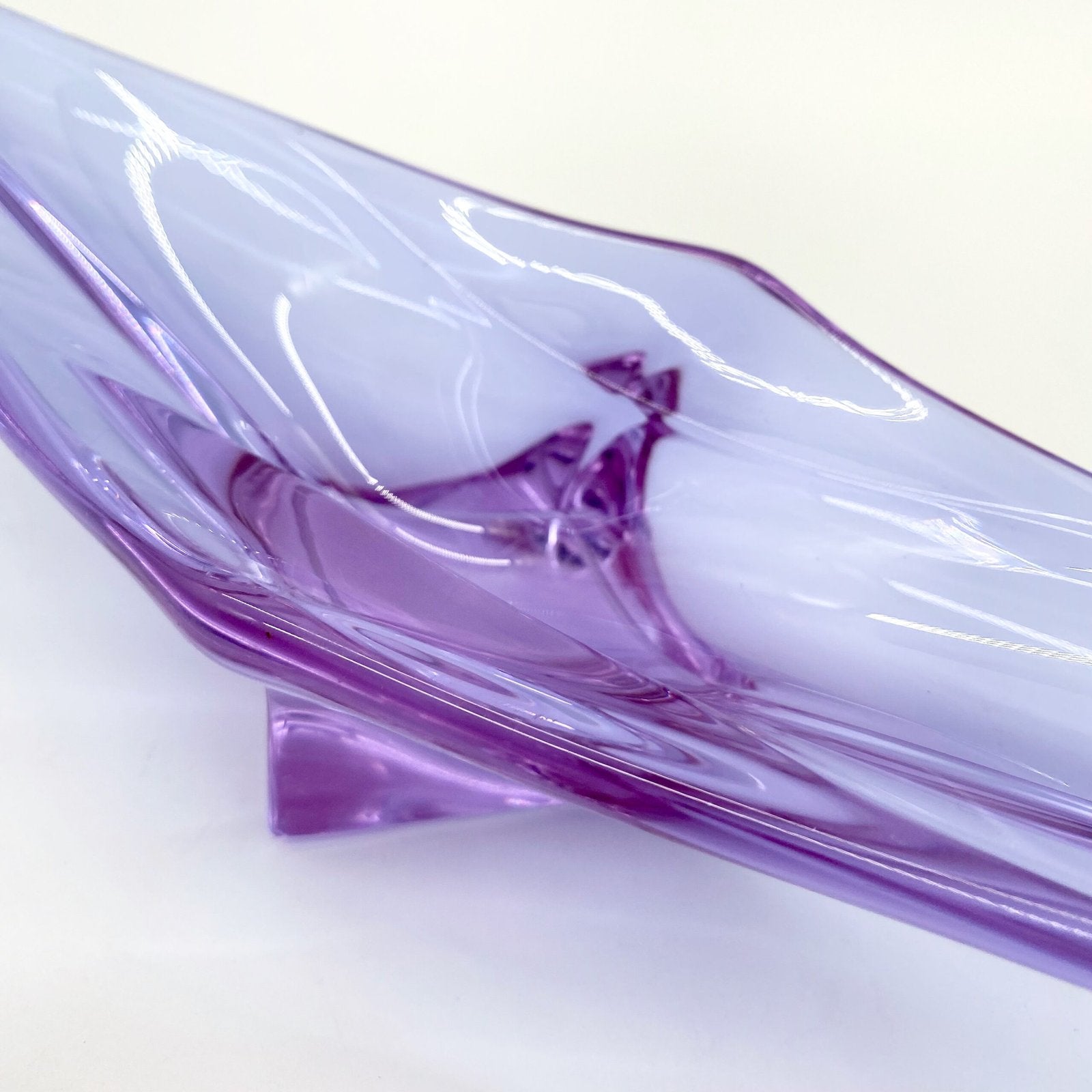 COUPE MAUVE CRISTAL DE BOHEME, 1950/60