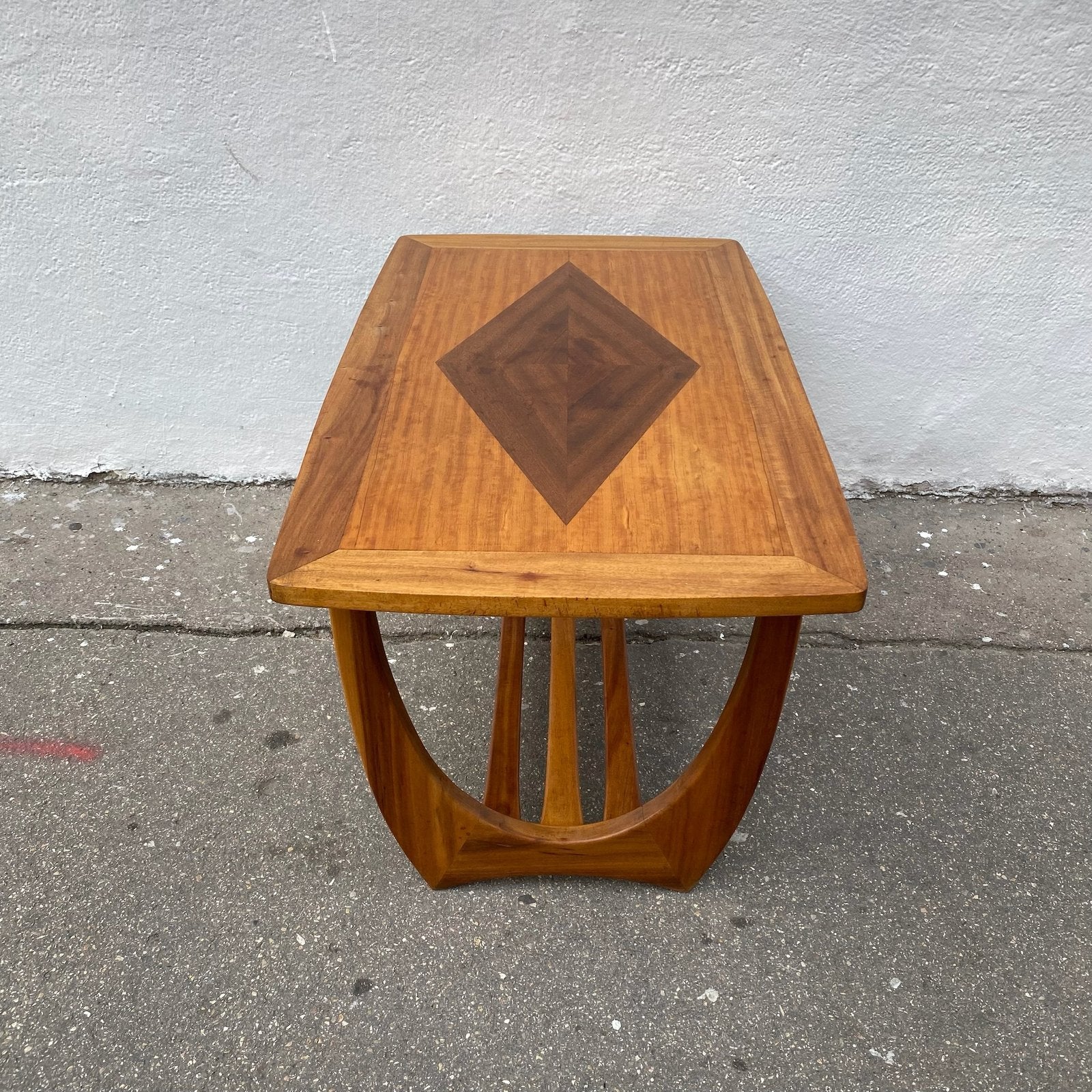 TABLE BASSE SCANDINAVE MIDCENTURY