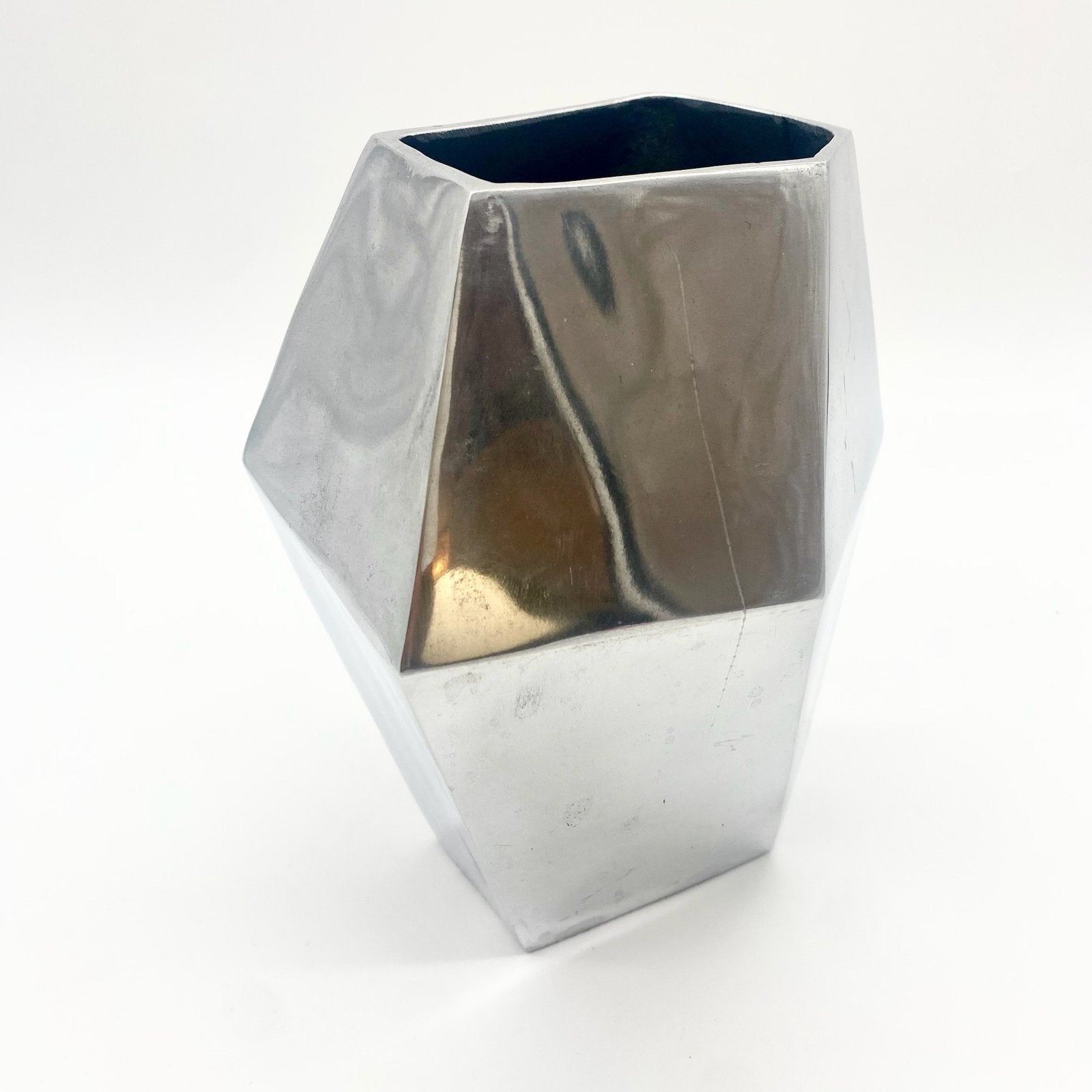 VASE "ICEBREG" / FONTE D'ALUMINIUM, ISLANDE, 1980s