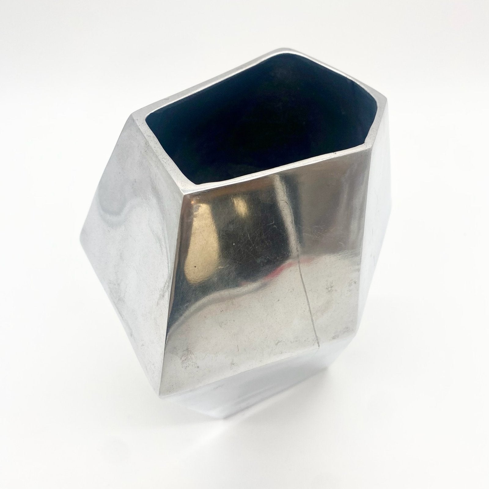 VASE "ICEBREG" / FONTE D'ALUMINIUM, ISLANDE, 1980s