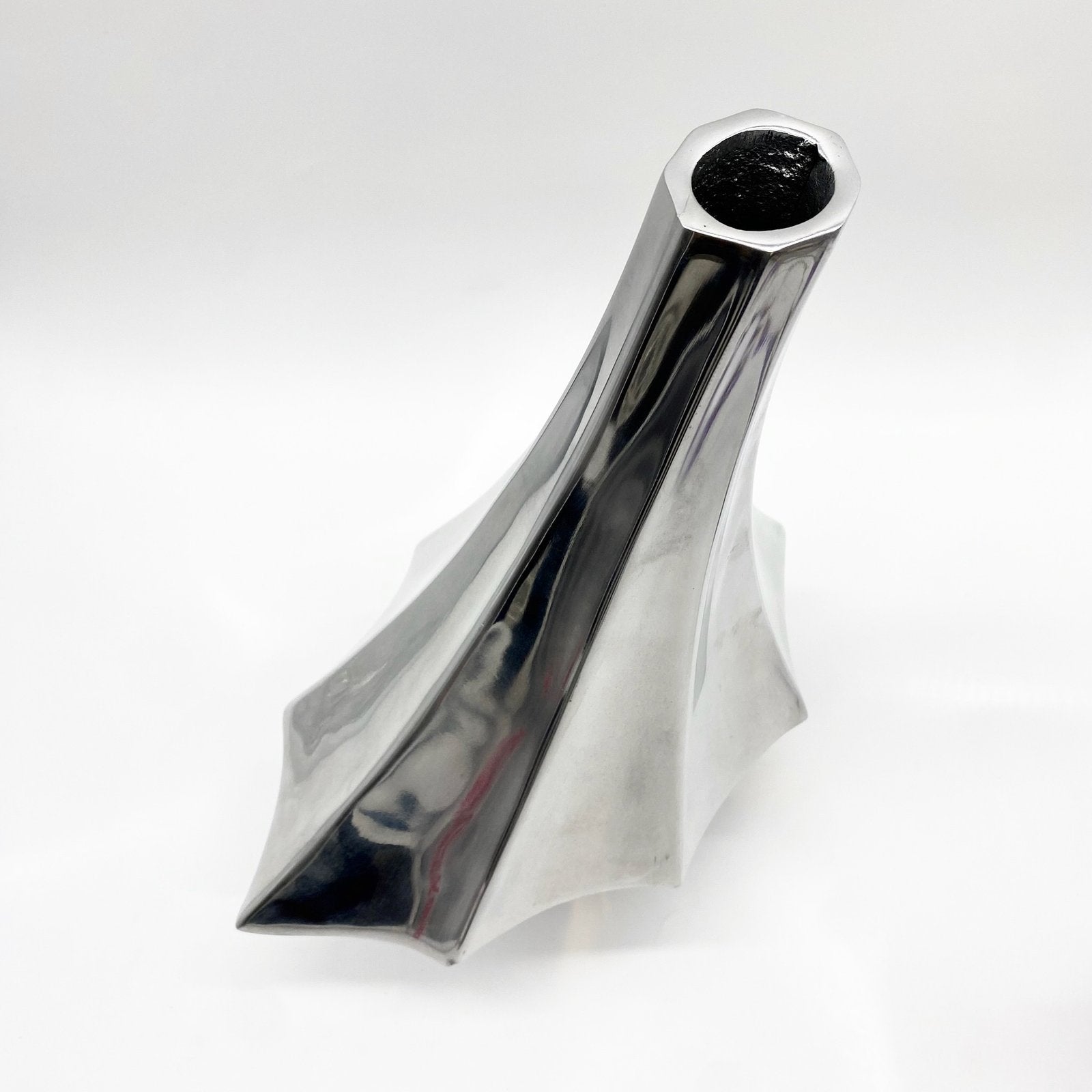 VASE "OVNI" / FONTE D’ALUMINIUM – 1970s