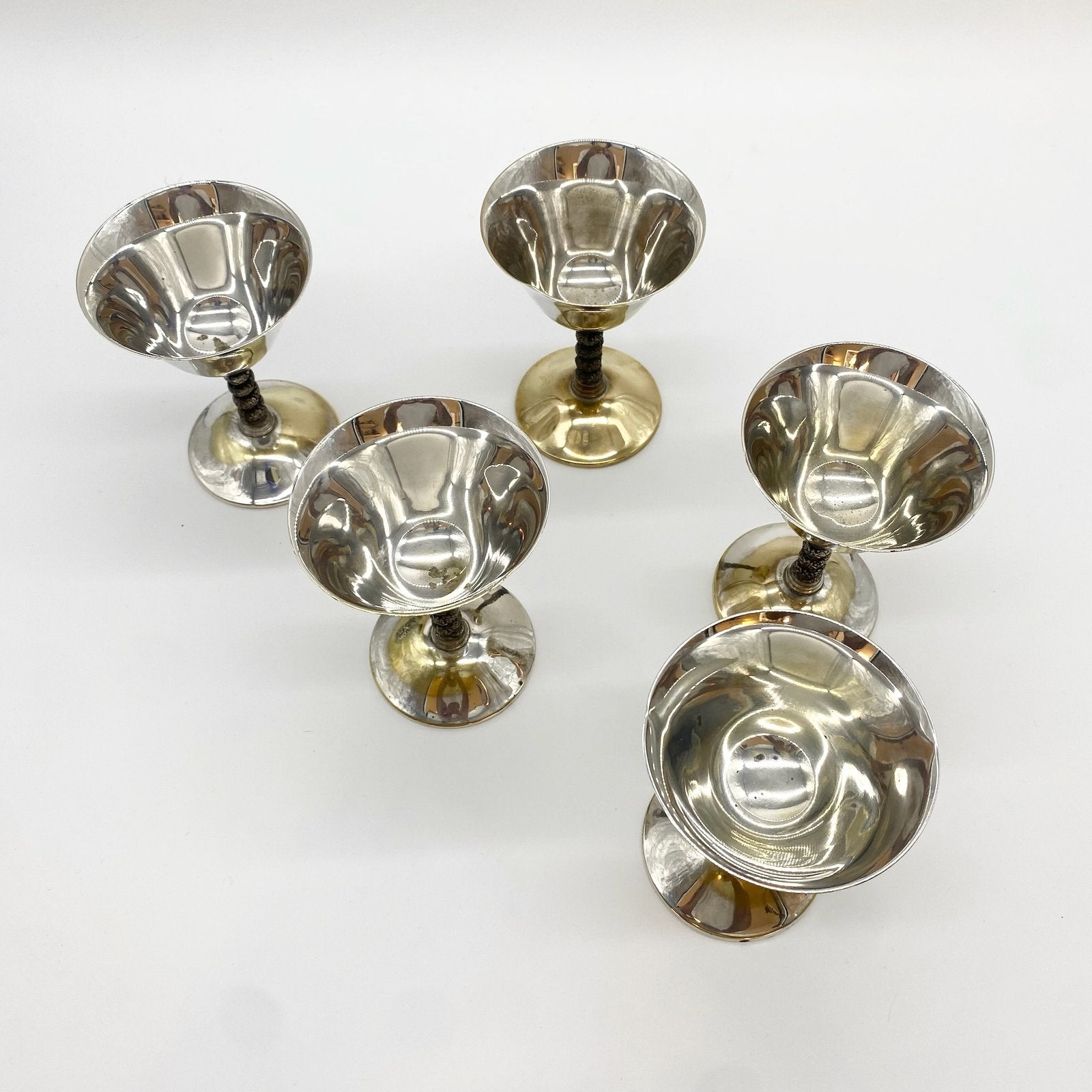 SÉRIE DE 5 VERRES À PIED / MÉTAL ARGENTÉ – "EPB",  1960s