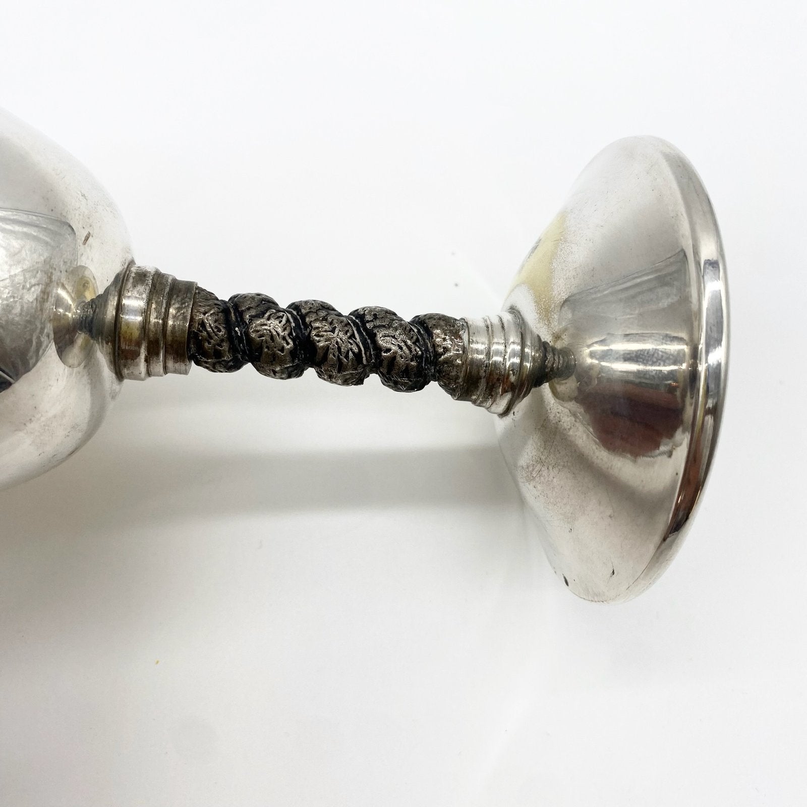 SÉRIE DE 5 VERRES À PIED / MÉTAL ARGENTÉ – "EPB",  1960s