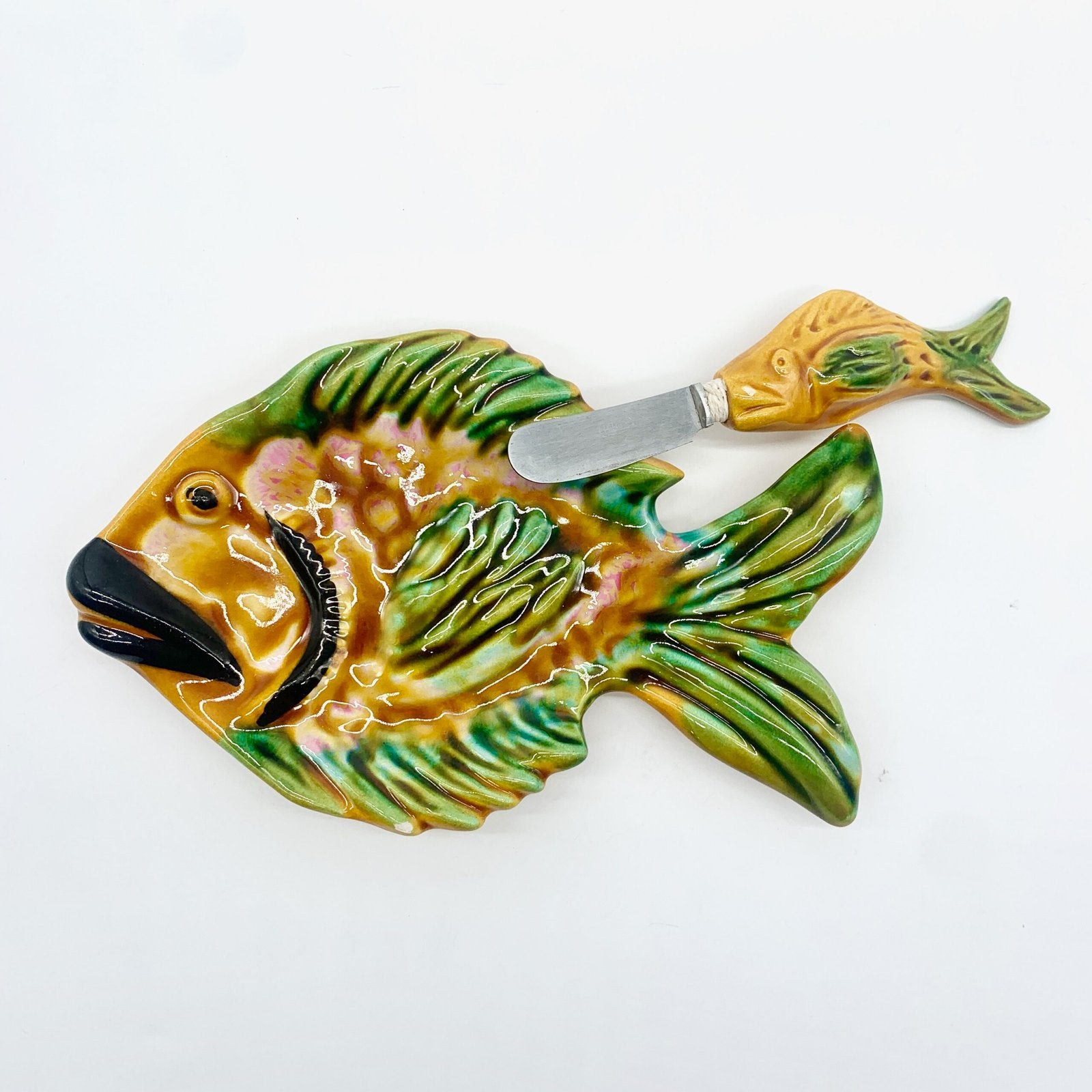 BEURRIER / COUTEAU "POISSON", VALLAURIS, 1960s