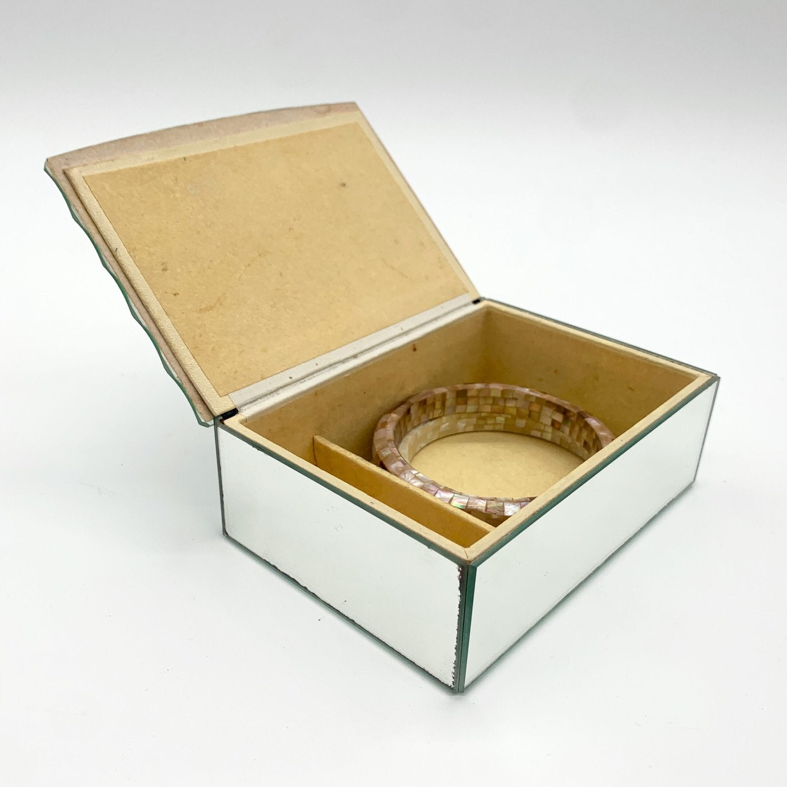 BOITE A BIJOUX MIROIR, 1940