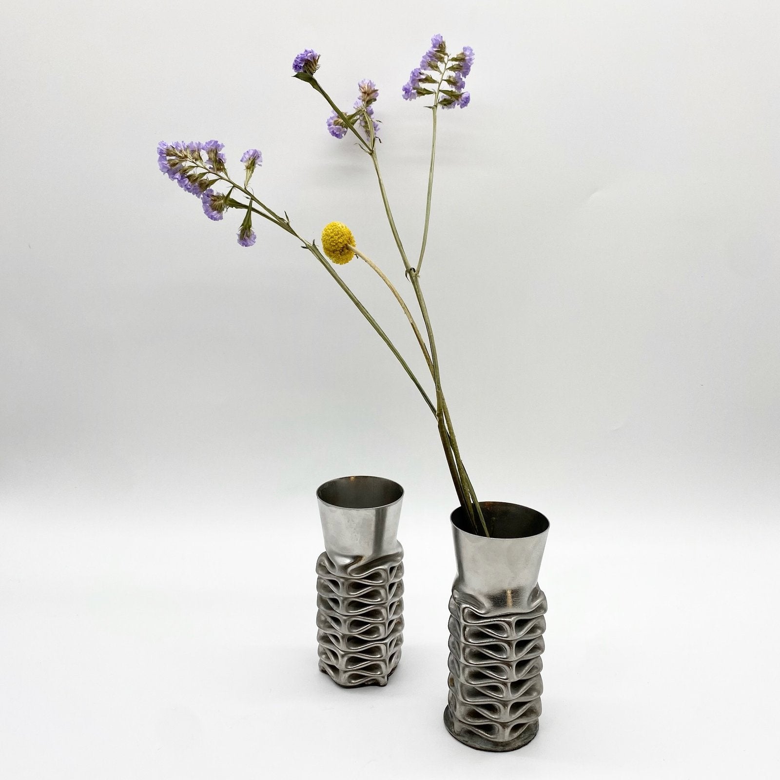 PAIRE DE VASES "COMPRESSION" PAR JACQUES MONIQUET – 1970s