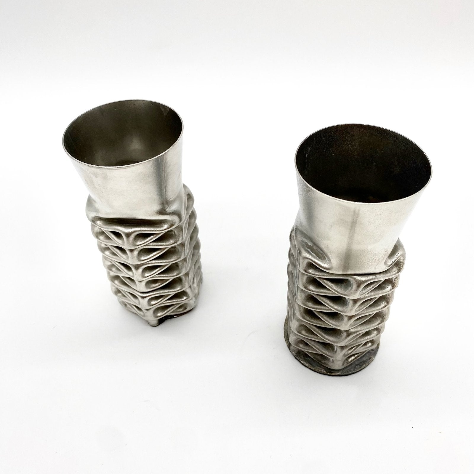 PAIRE DE VASES "COMPRESSION" PAR JACQUES MONIQUET – 1970s