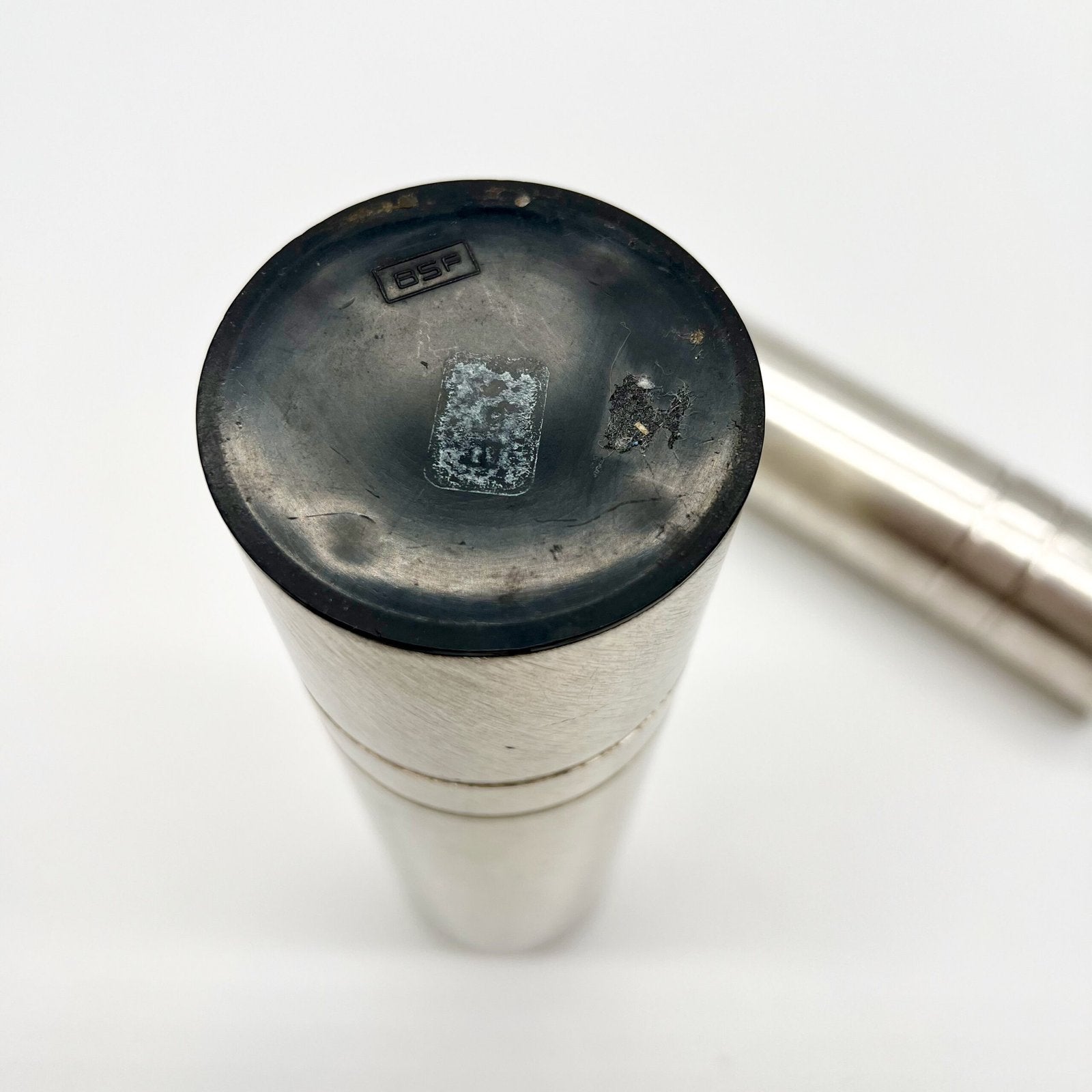 PAIRE DE VASES ROULEAUX / ALUMINIUM PAR "BSF" – ALLEMAGNE, 1960s