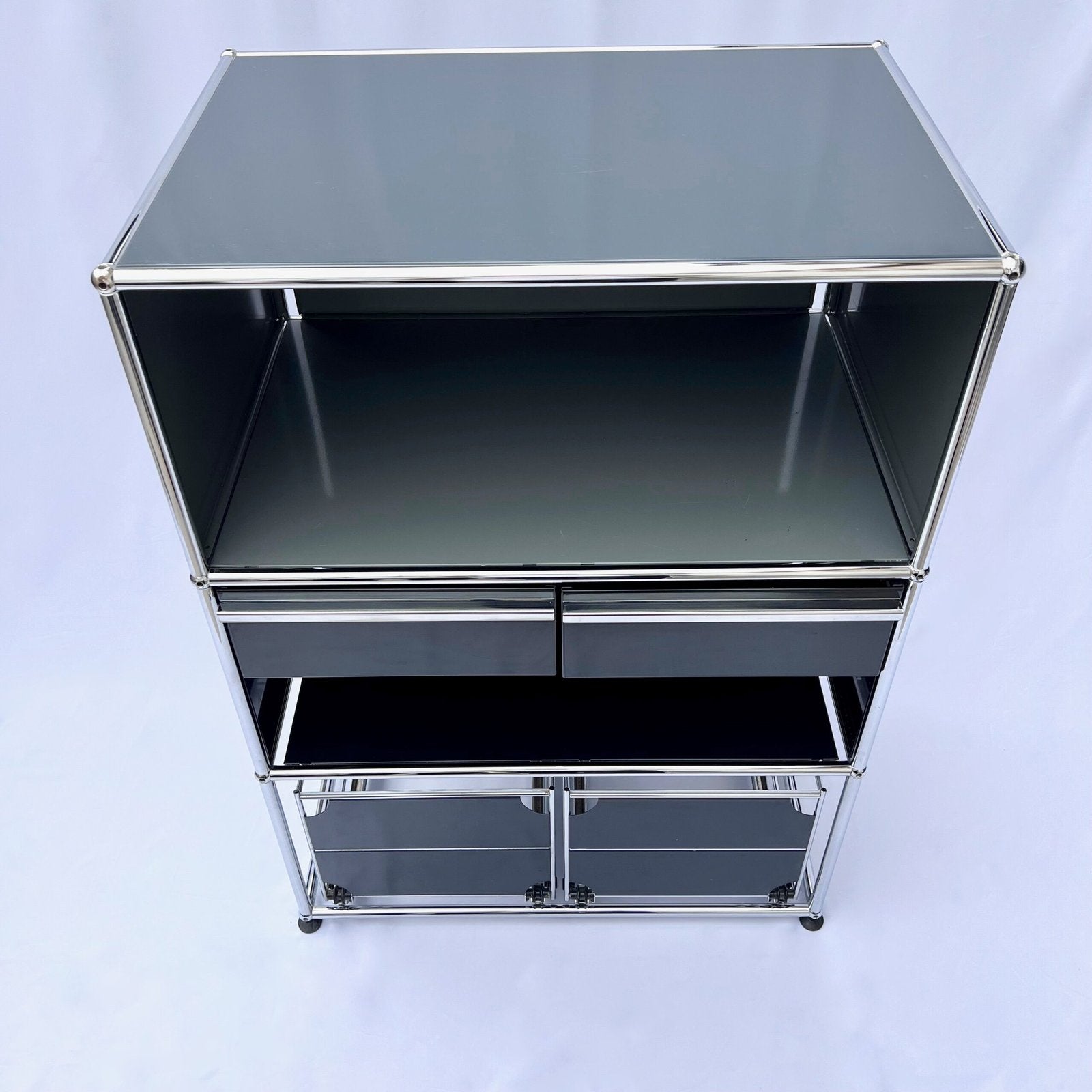 USM HALLER STORAGE UNIT, 1980s