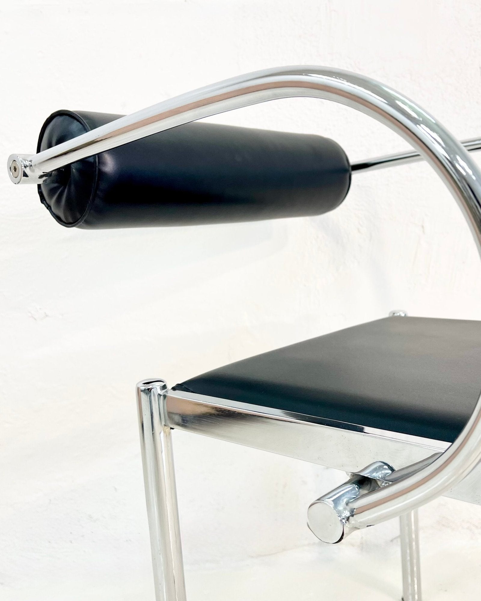 CHAISE “ARCADIA” PAR PAOLO PIVA POUR B&B ITALIA, 1980s