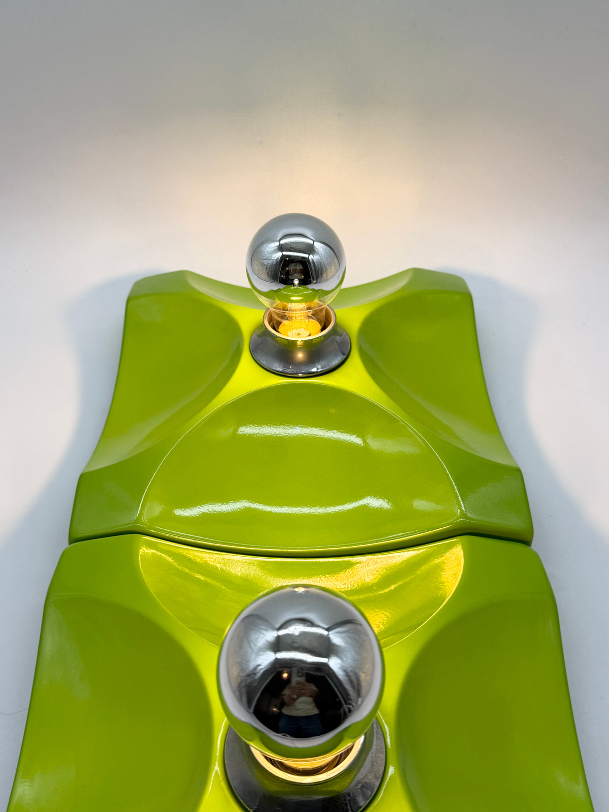 Paire d’appliques « Scudo » – Fael Luce, Italie, 1970s