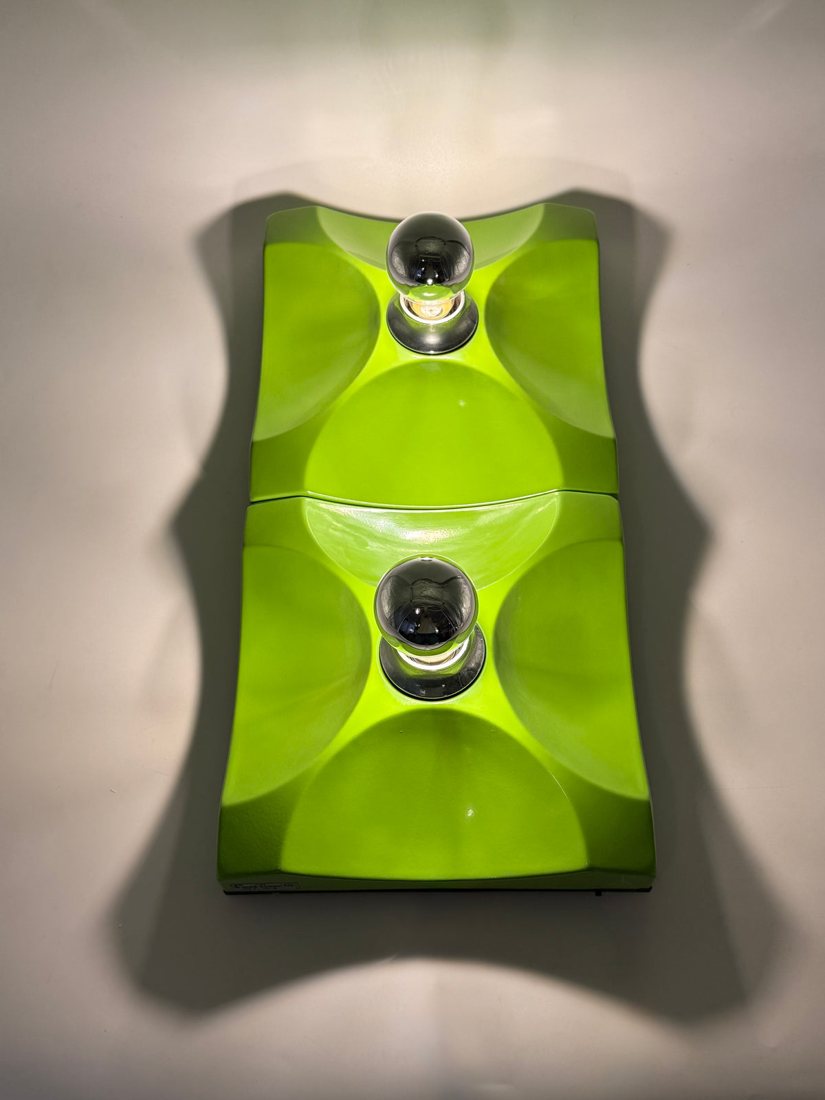 Paire d’appliques « Scudo » – Fael Luce, Italie, 1970s