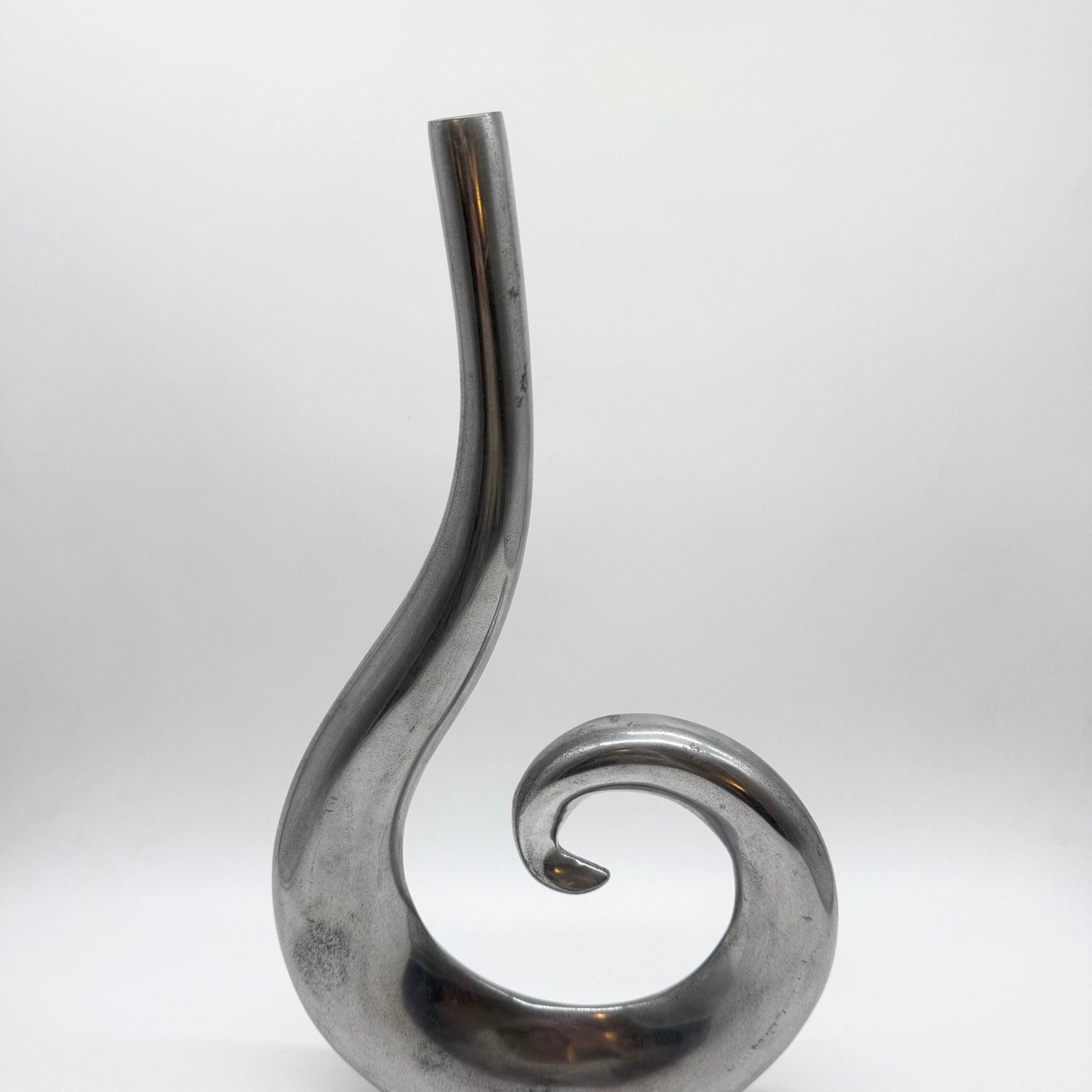 VASE "NAUTILUS" XXL / FONTE D’ALU – 1980s