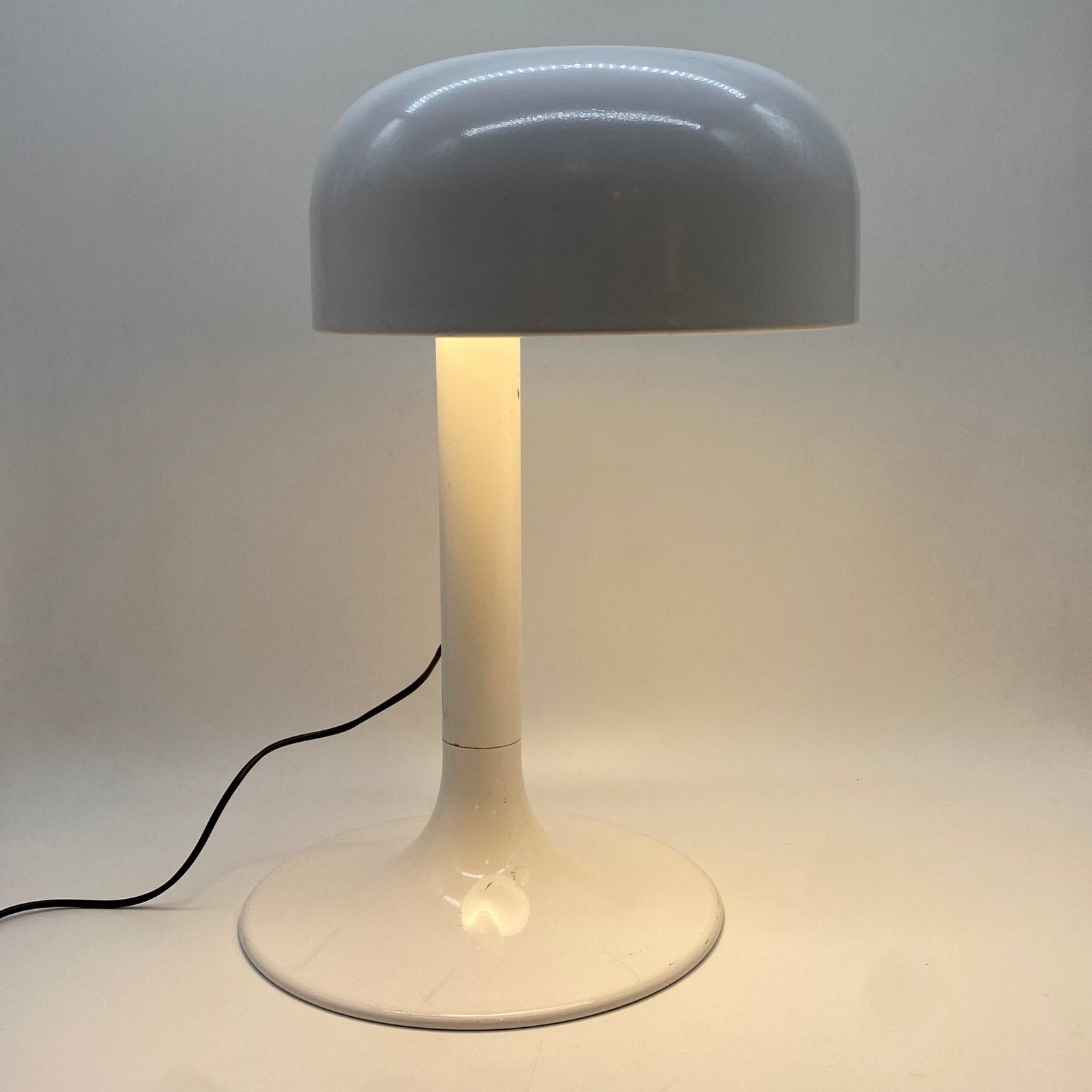 LAMPE  “STUDIO” MODÈLE 3105 – CARLO VILIGIARDI POUR STILNOVO, 1972