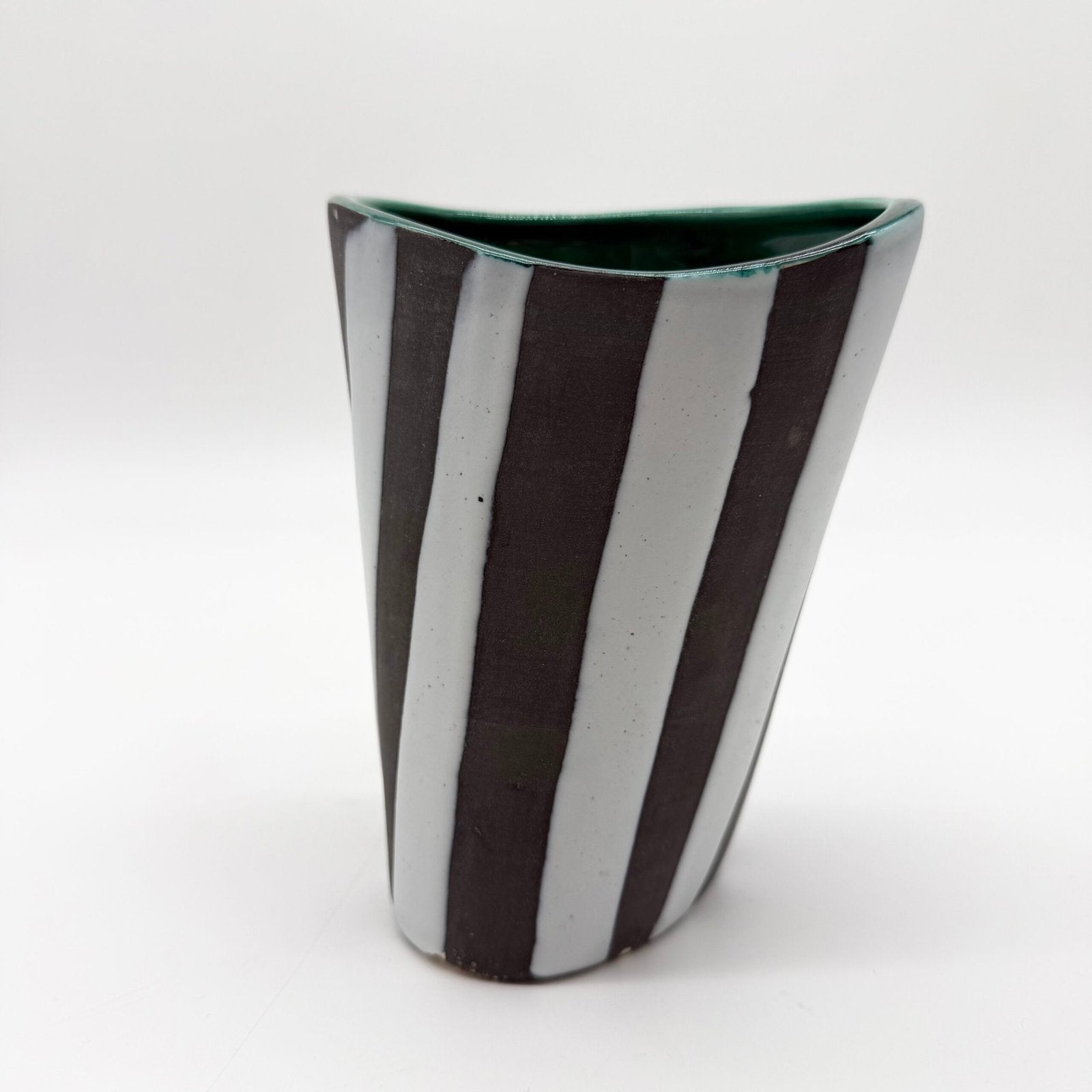 VASE “ZÈBRE ÉMERAUDE” – ROGER CAPRON, 1960s