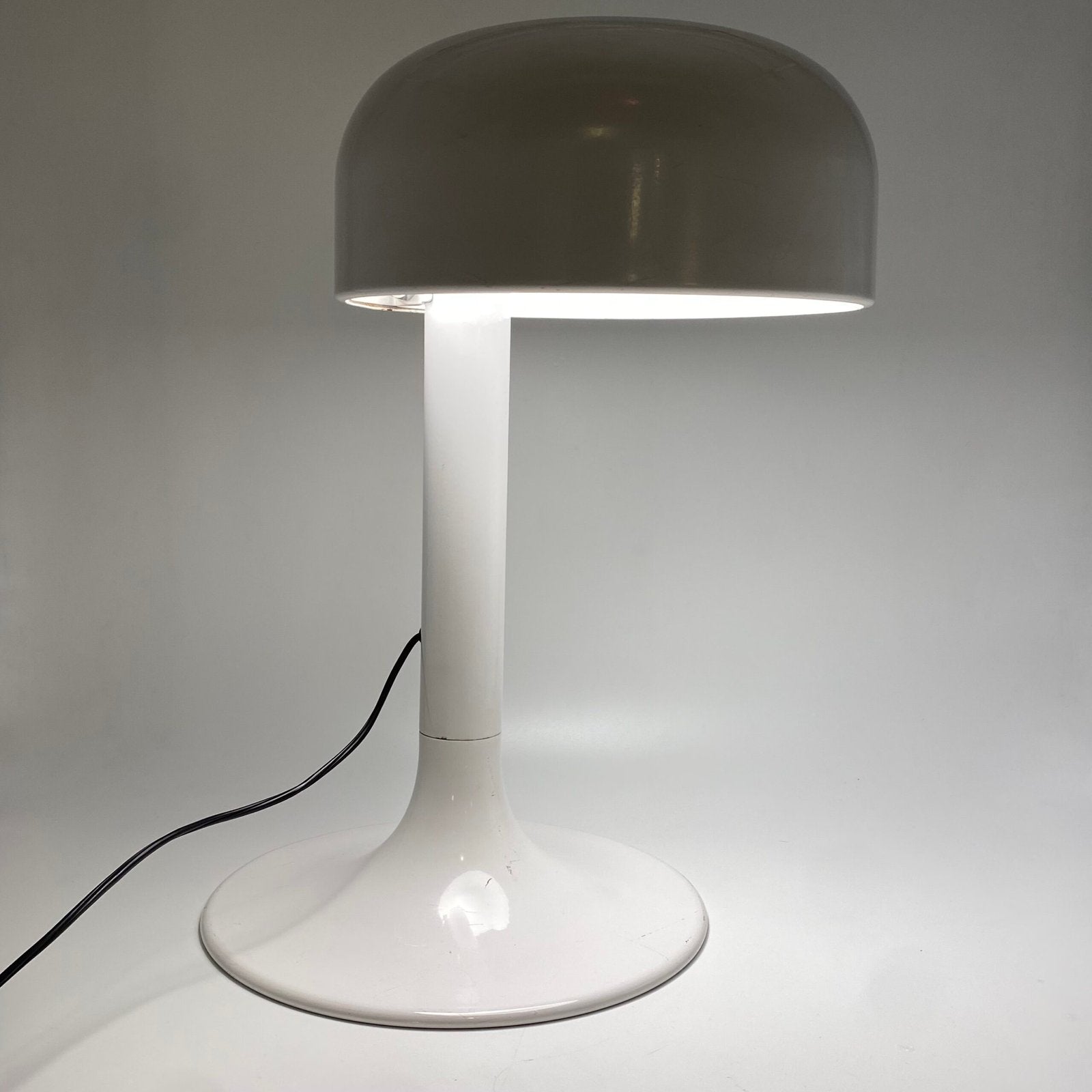 LAMPE  “STUDIO” MODÈLE 3105 – CARLO VILIGIARDI POUR STILNOVO, 1972