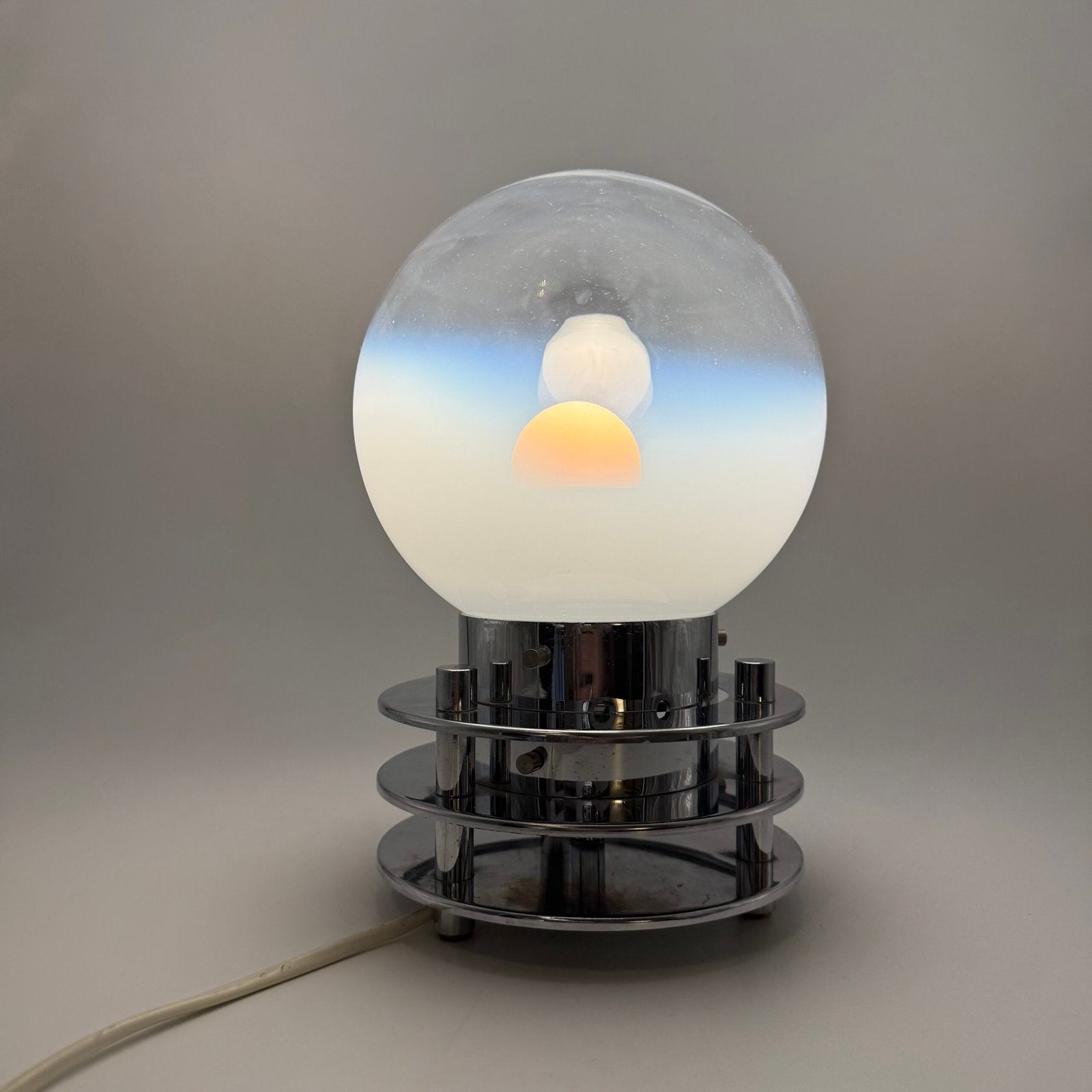 LAMPE DE TABLE – PAR "TONI ZUCCHERI " ITALY – 1970s