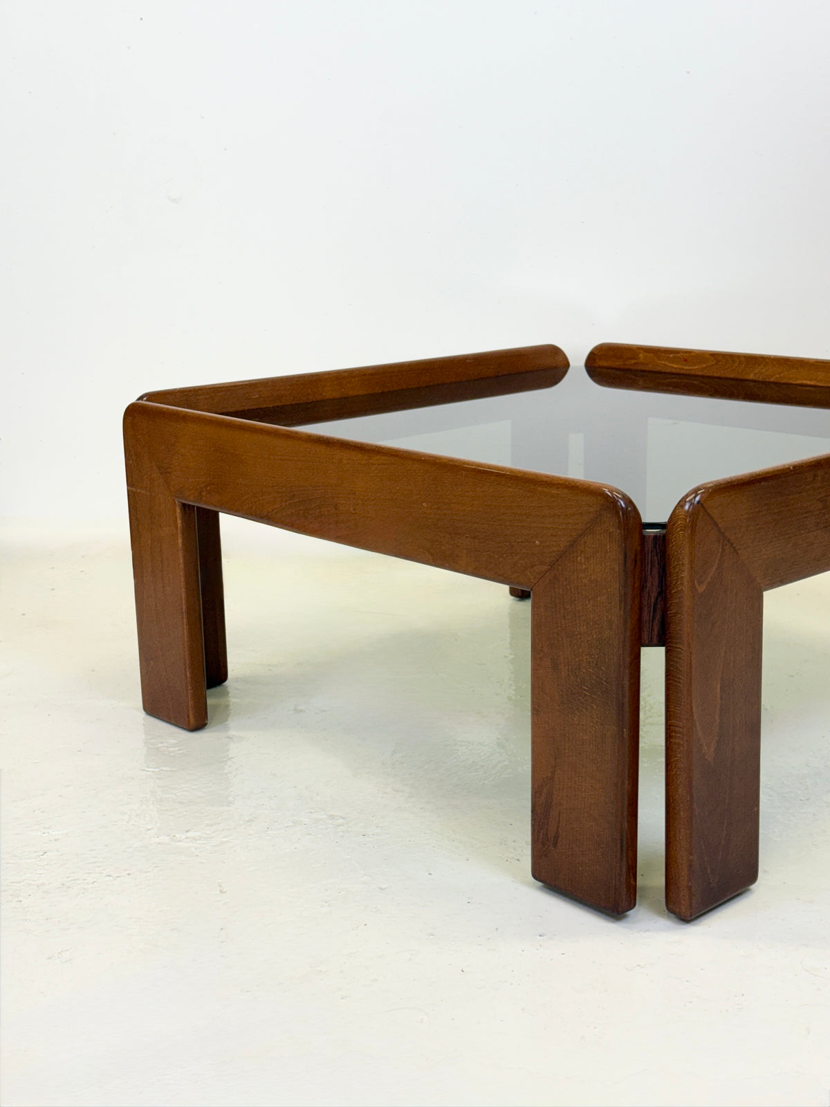 Table basse par Afra & Tobia Scarpa pour Cassina — Italie, 1960s